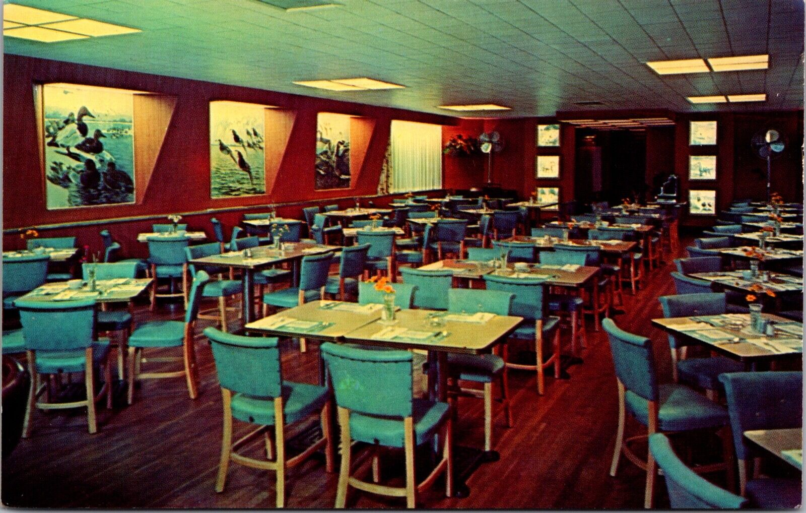 Postcard Interior of Schaefer's Restaurant in Chesapeake City, Maryland