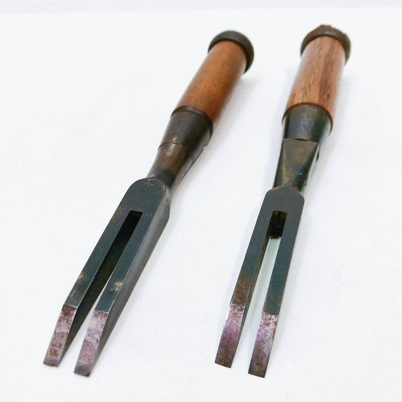 SHOEI & Unknown Japanese Double-Bladed Chisels 2-Piece Set Woodworking Tools