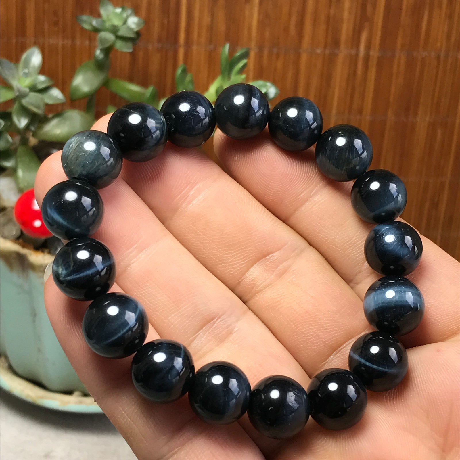 1Pcs Wholesal Natural Polish Blue Tiger eye stone bracelets ball sphere A7184
