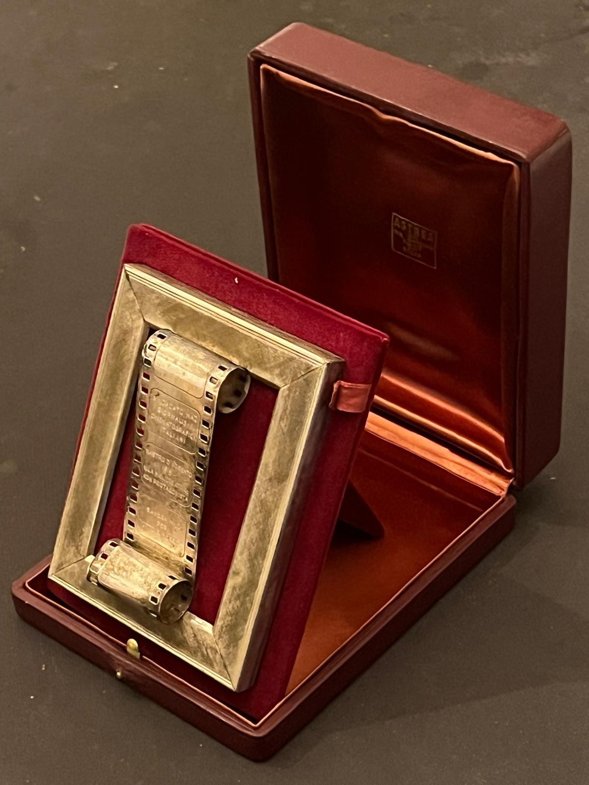 VERY RARE 1964 SILVER RIBBON - SANDRA MILO - FILM \