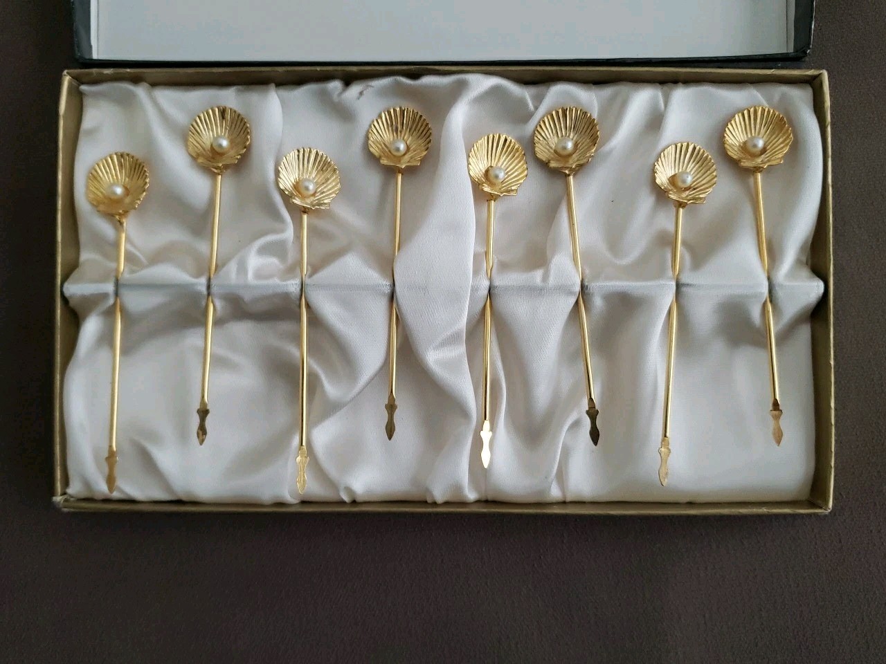 Vtg 24 K GOLD PLATED SEASHELL COCKTAIL PICKS/FORKS HOLLYWOOD REGENCY MCM