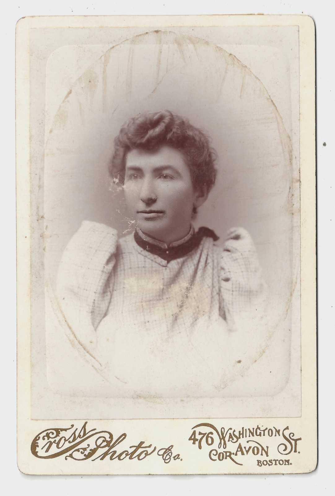 Antique 1890s Cabinet Card Woman Portrait Ross Photo Co Boston MA Victorian
