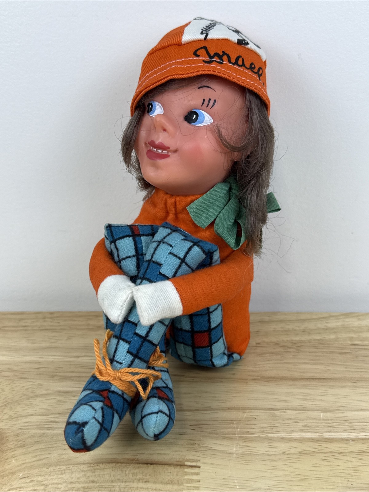Vintage Srulik Collectible Knee Hugging Sabra Female Doll W/Israel Hat