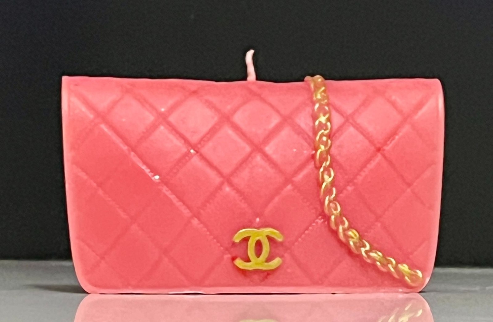 PRETTY IN PINK CC FASHION BAG STYLE HANDPOURED CANDLE