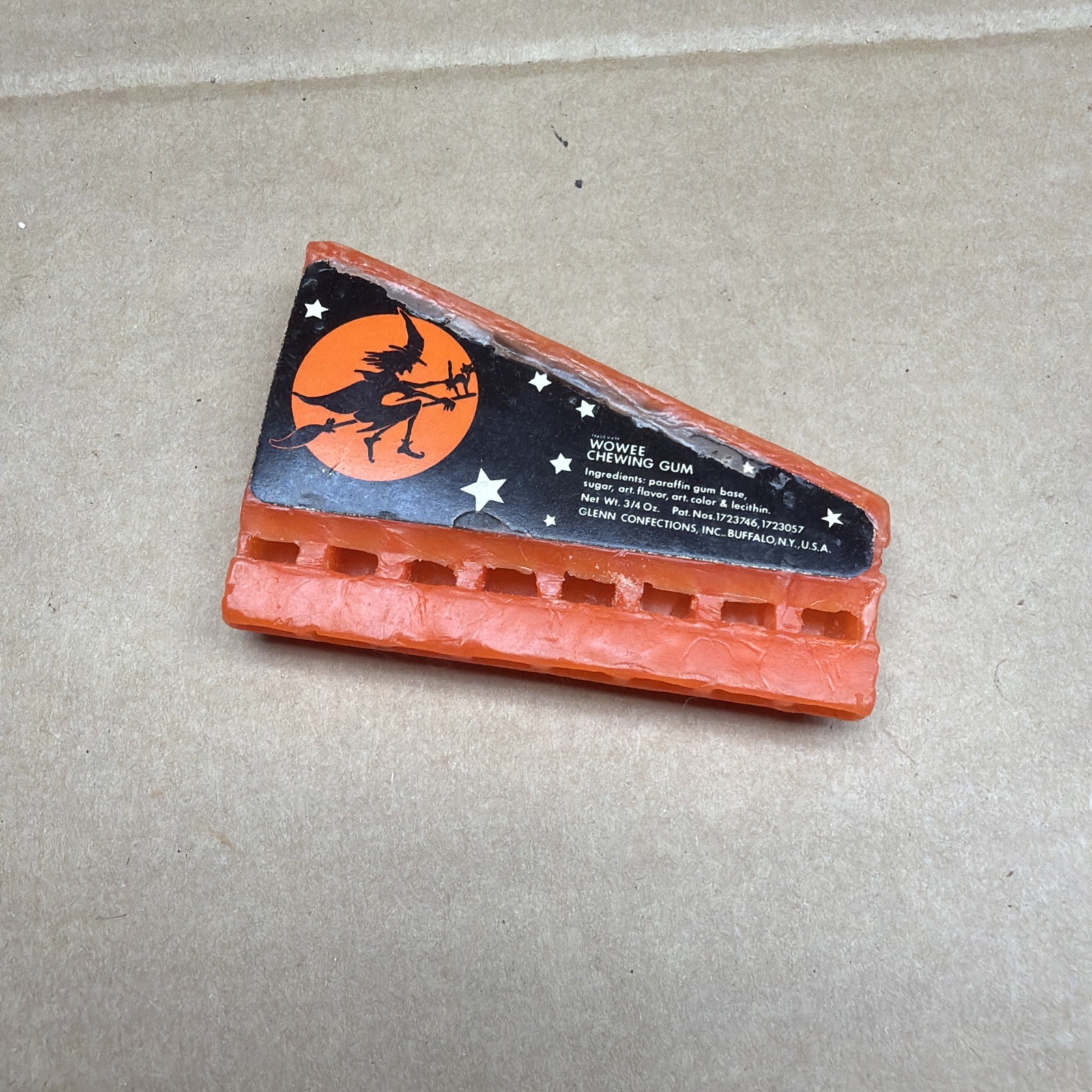Vintage Halloween Black Cat & Witch Wowee Chewing Hun Whistle Wax Candy