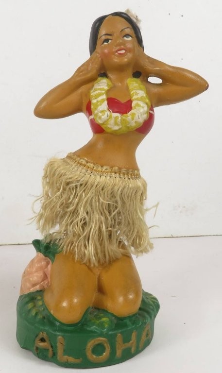 antique Hawaii hula girl nodder bobblehead kneeling 6 inches tall