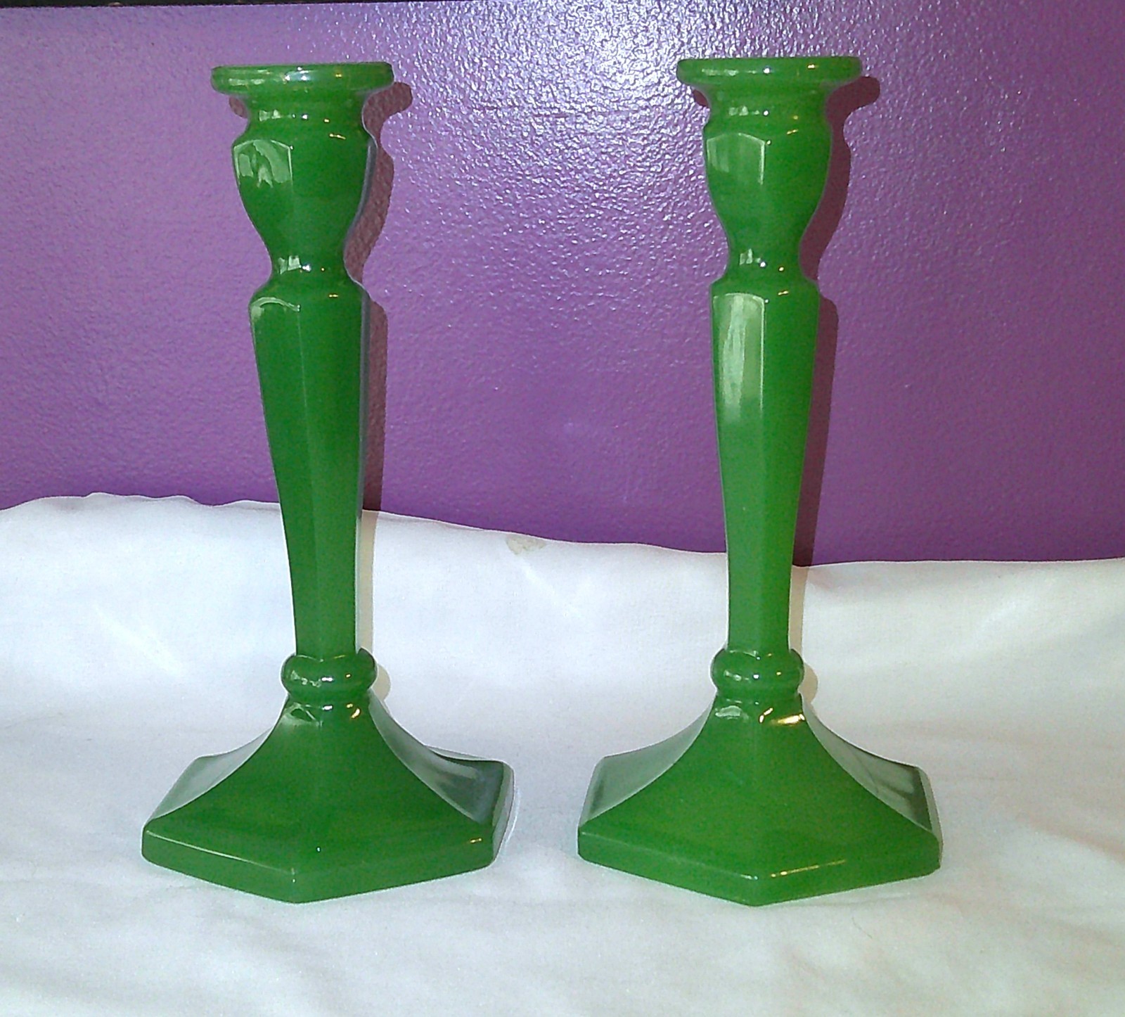 ANTIQUE NORTHWOOD #695 OPAQUE JADEITE 8 1/2
