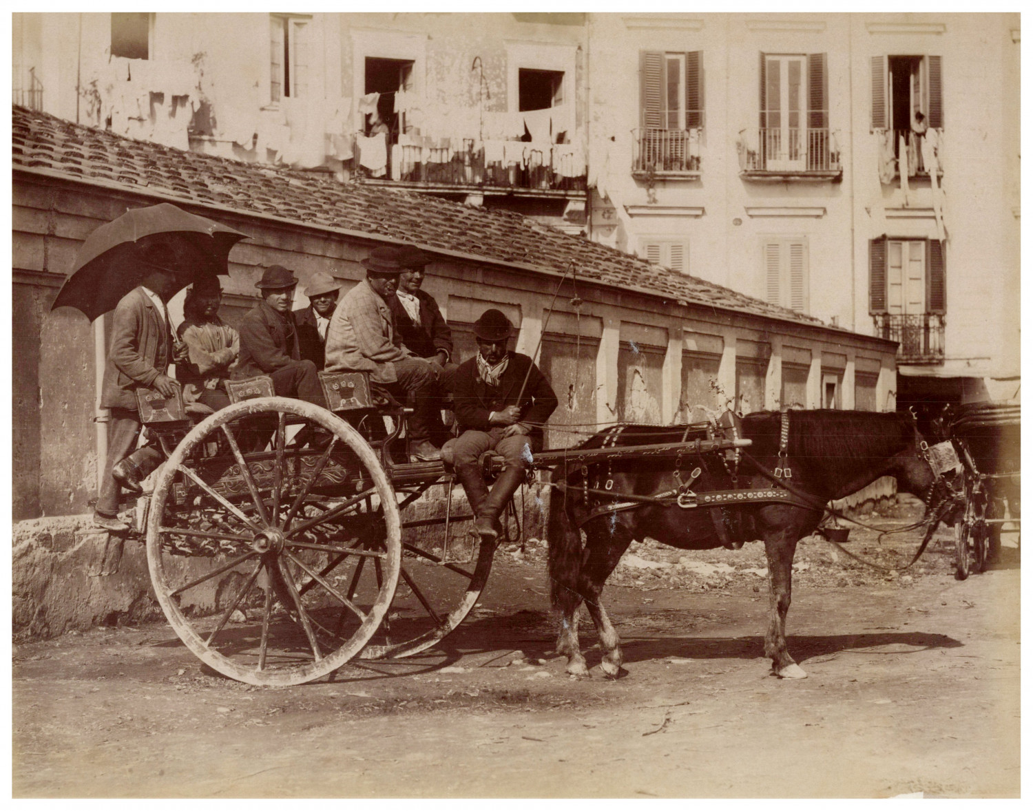 Brogi, Italy, Naples, Il Galesso, Preso dal Vero Vintage Albumen Print Tirage Brogi, Italy, Naples, Il Galesso, Preso dal Vero Vintage Albumen Print Tirage