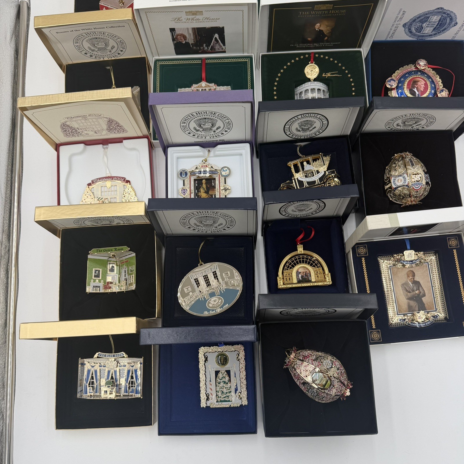 Lot of 20 different varieties The White House Historical Christmas Ornament Lot of 20 different varieties The White House Historical Christmas Ornament
