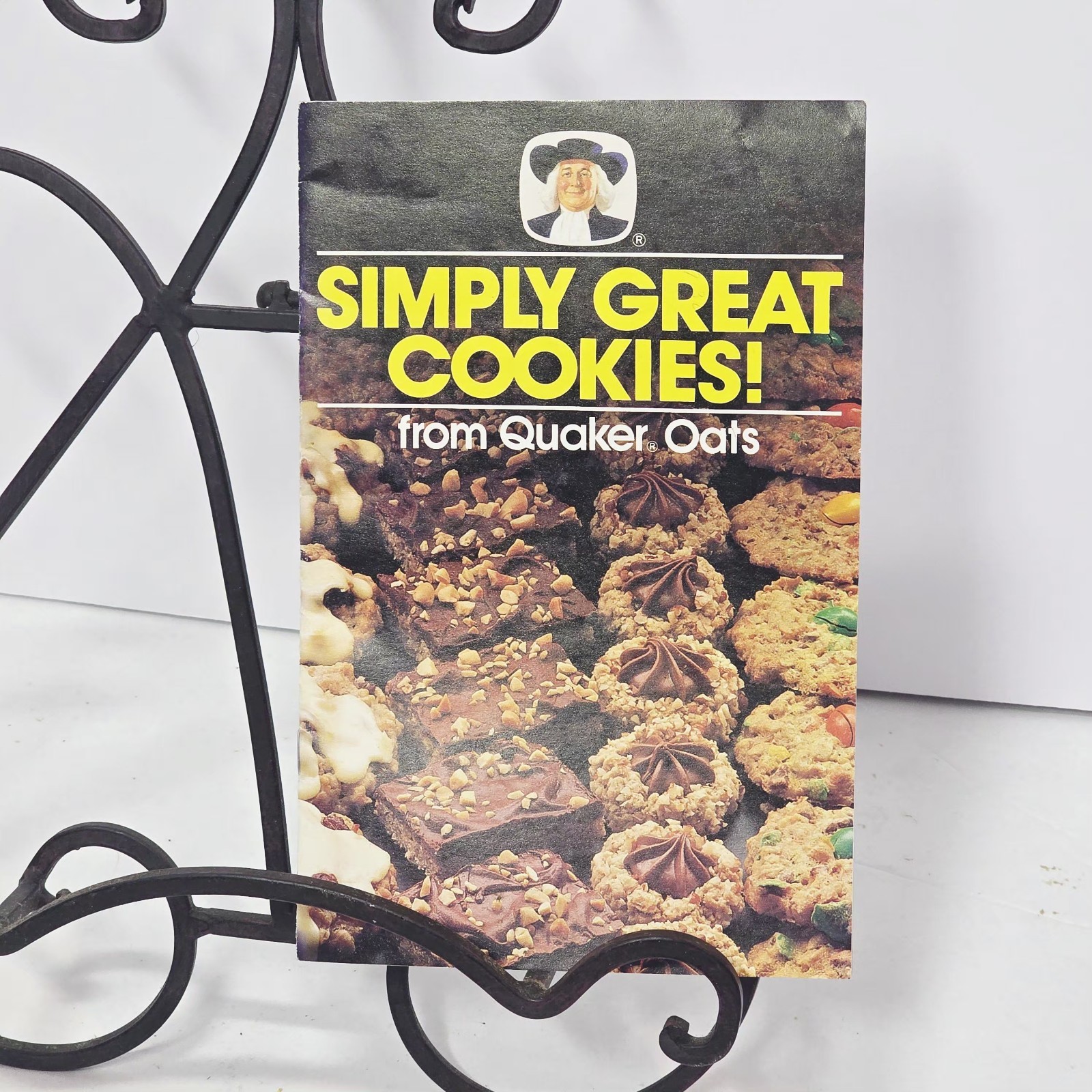 Vintage 1983 Quaker Oats Simply Great Cookies Advertising Recipe Book