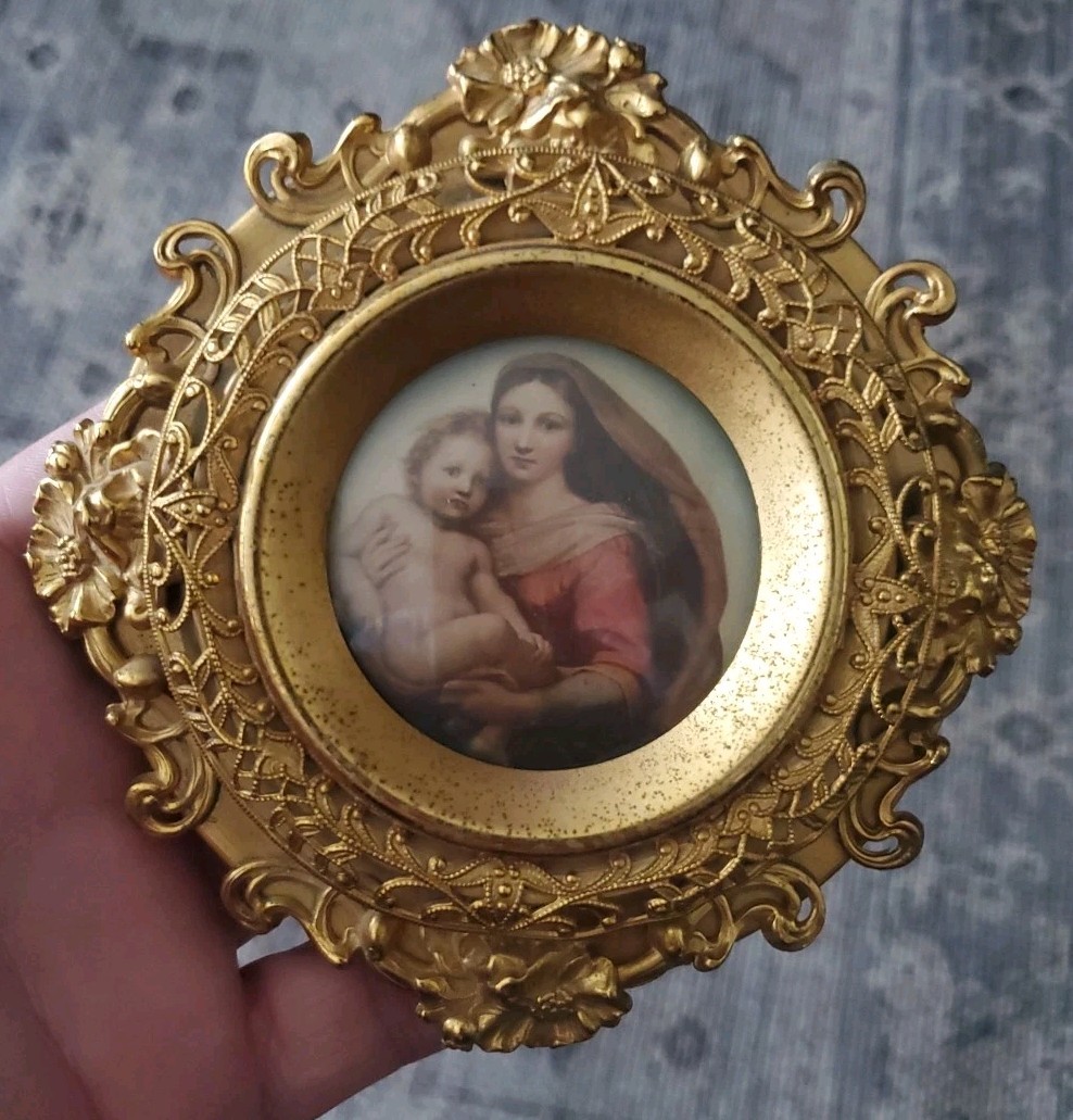 Vintage Italian Gold Gilt Frame Sistine Madonna Miniature Raphael  5