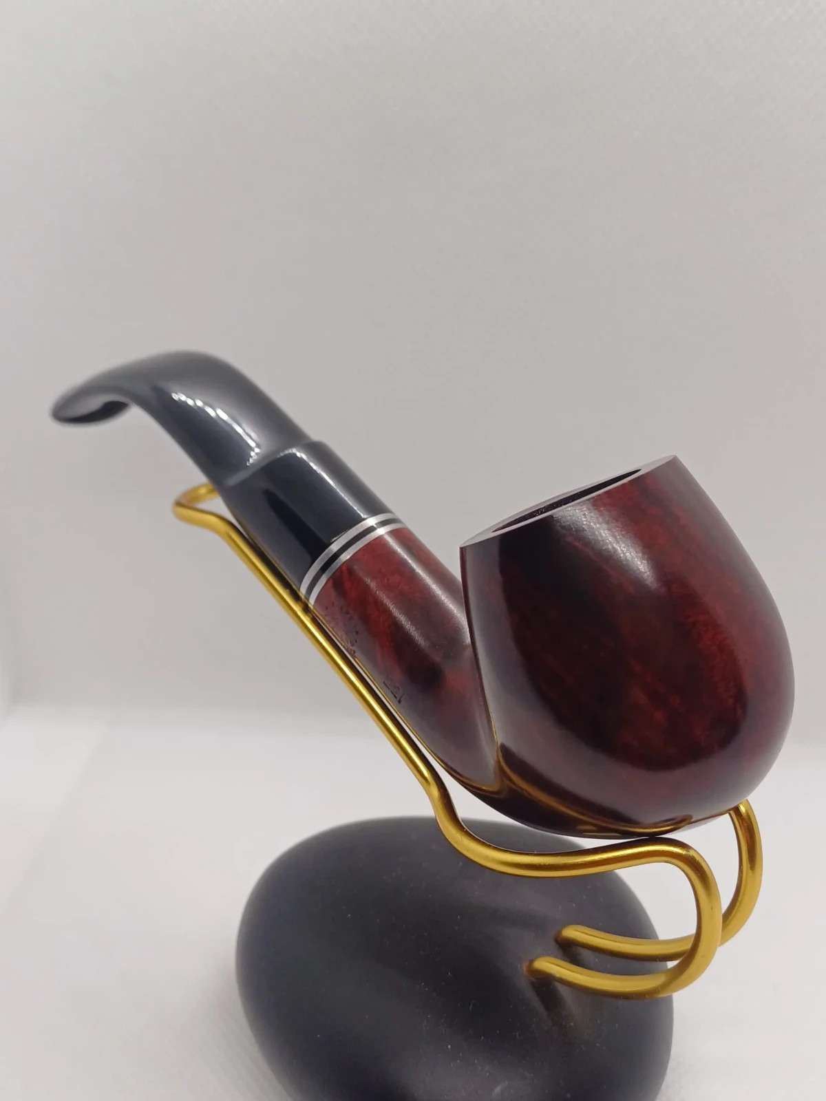 Peterson Killarney Red Pipe (221) Fishtail | NEW FROM STORE