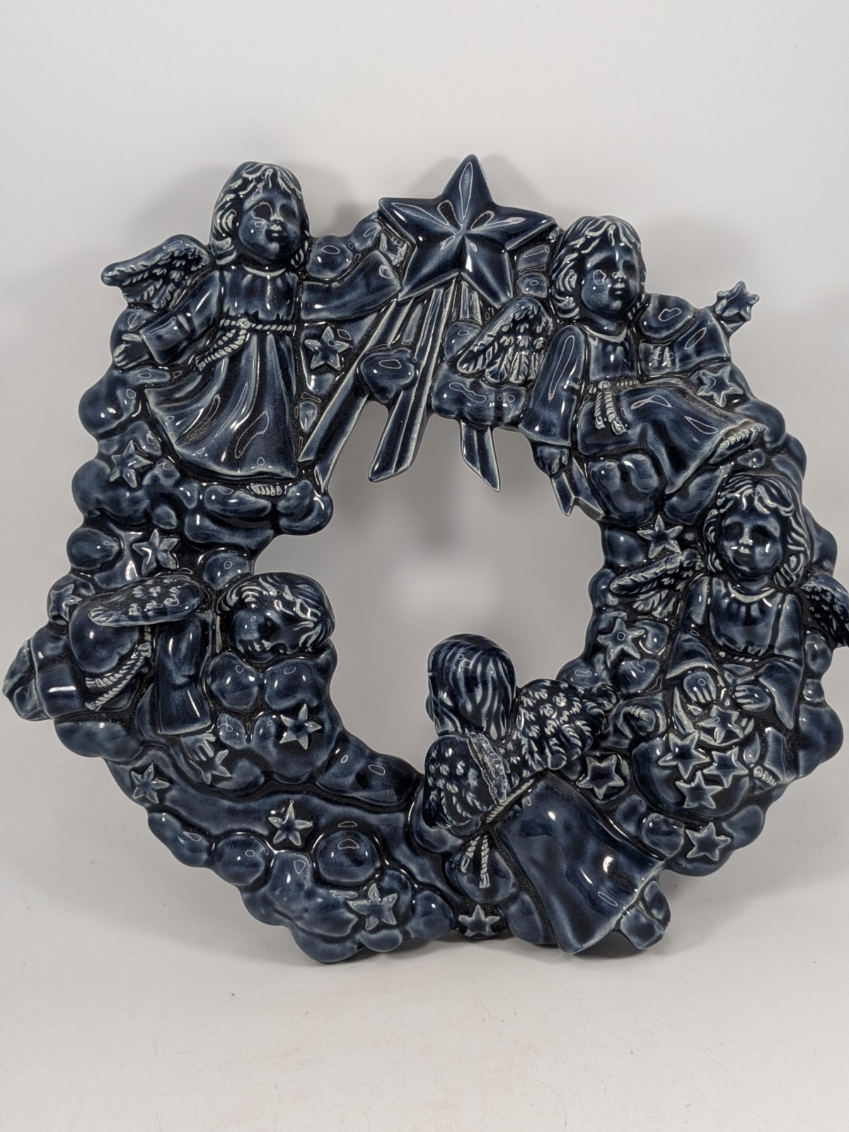 Vintage Scioto '95 Ceramic Blue Christmas Garland Five Angels around Star.