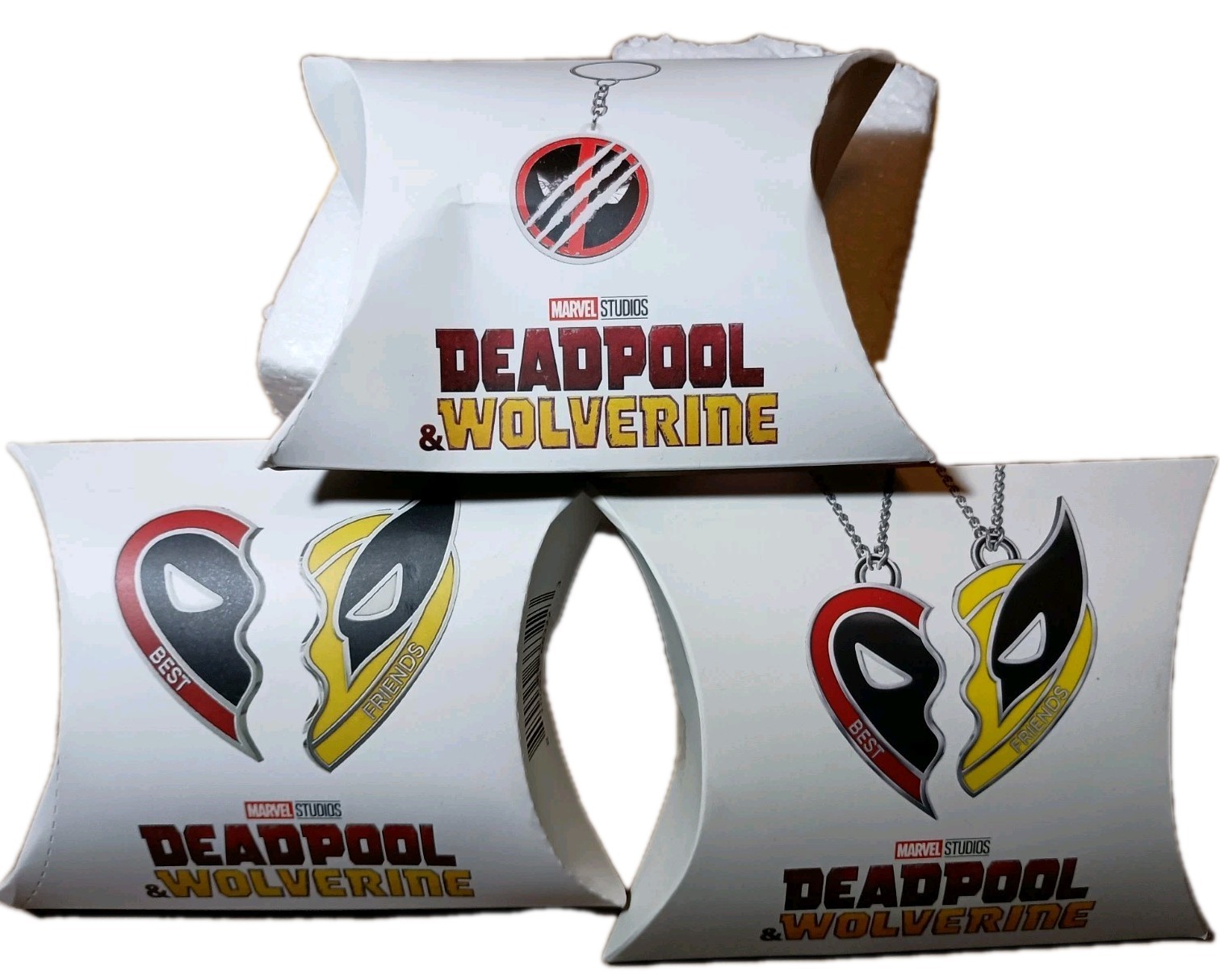 Deadpool & Wolverine - Best Friends Bracelets-Enamel Pin Set-2 Keychains-Read