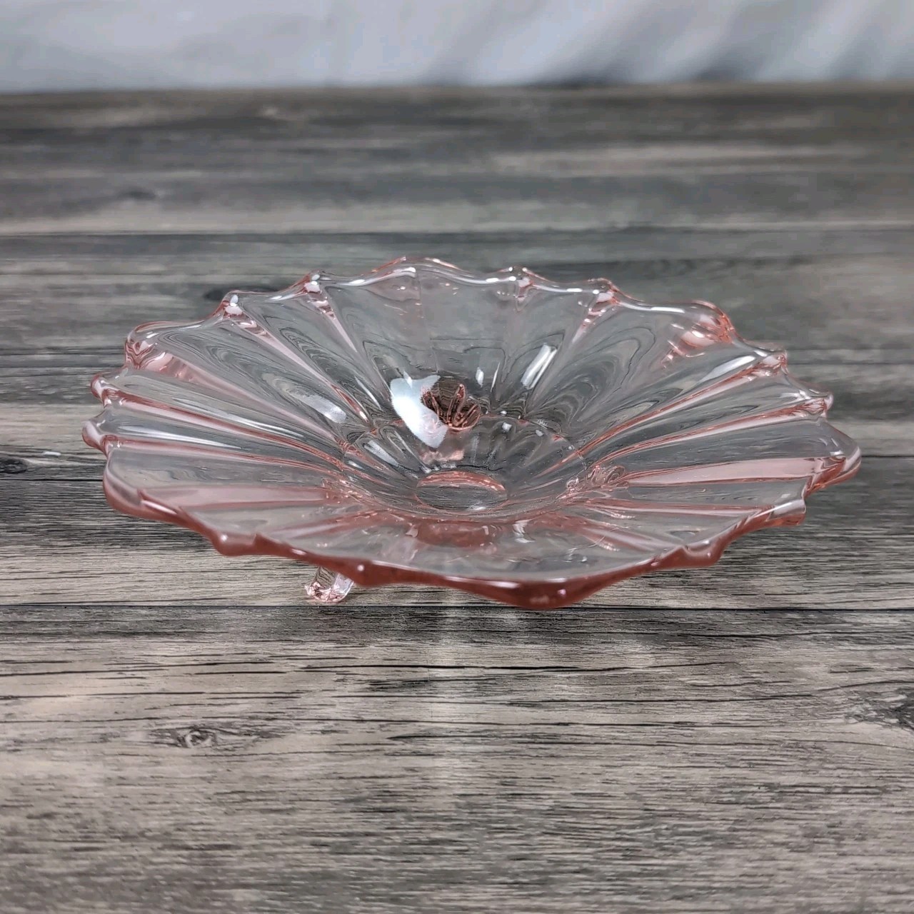 Vintage Pink Rose Ruffled Depression Glass Footed Candy Trinket Dish Tray 7\