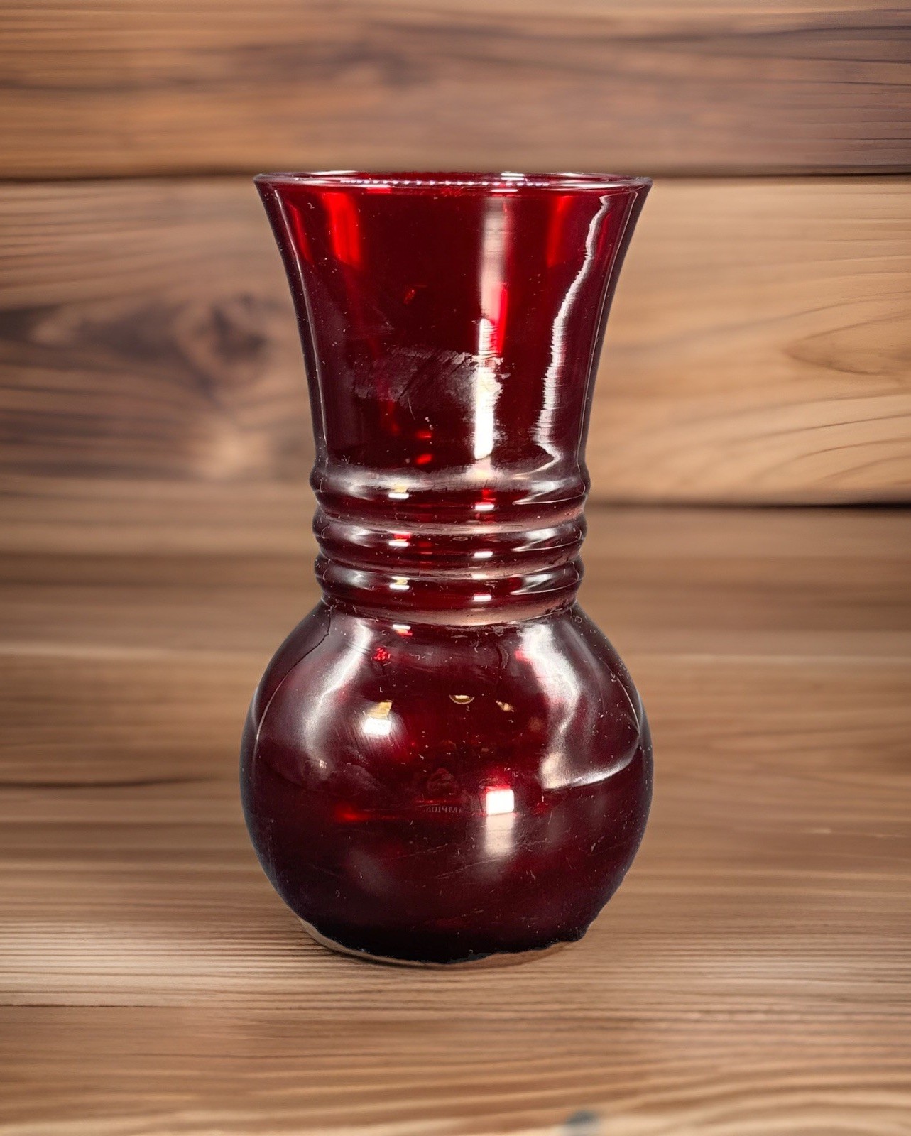 Anchor Hocking Glass Royal Ruby Red Vase 3 Rings 6 1/4\ Anchor Hocking Glass Royal Ruby Red Vase 3 Rings 6 1/4\