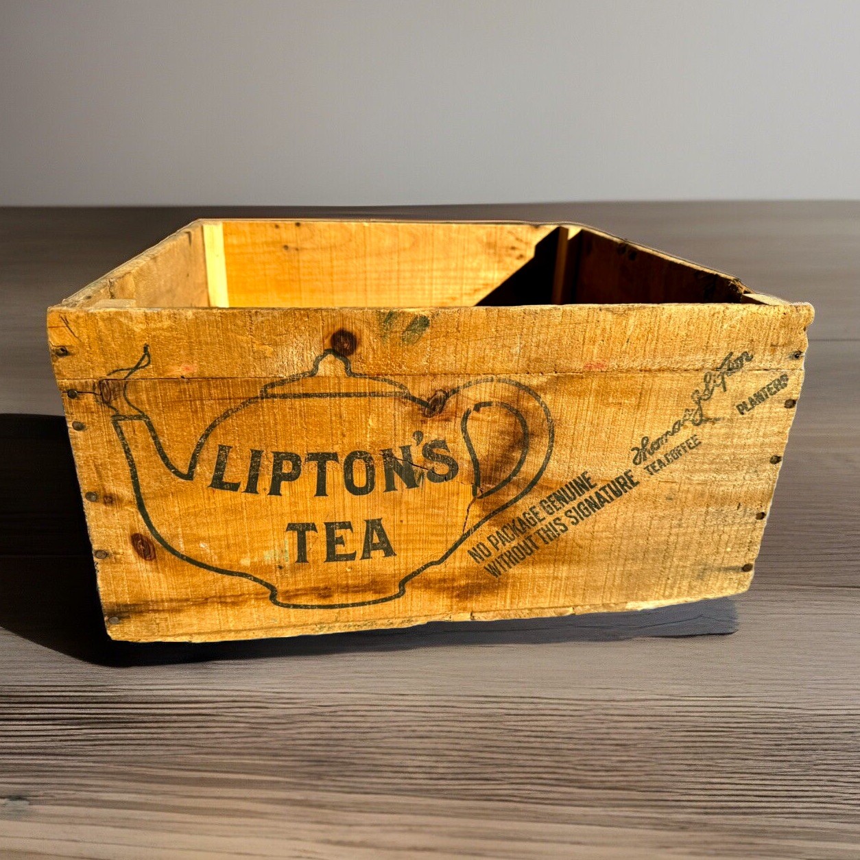 Antique LIPTONS TEA THOMAS J. LIPTON WOOD BOX PACKING CRATE Duluth MN Rare Antique LIPTONS TEA THOMAS J. LIPTON WOOD BOX PACKING CRATE Duluth MN Rare