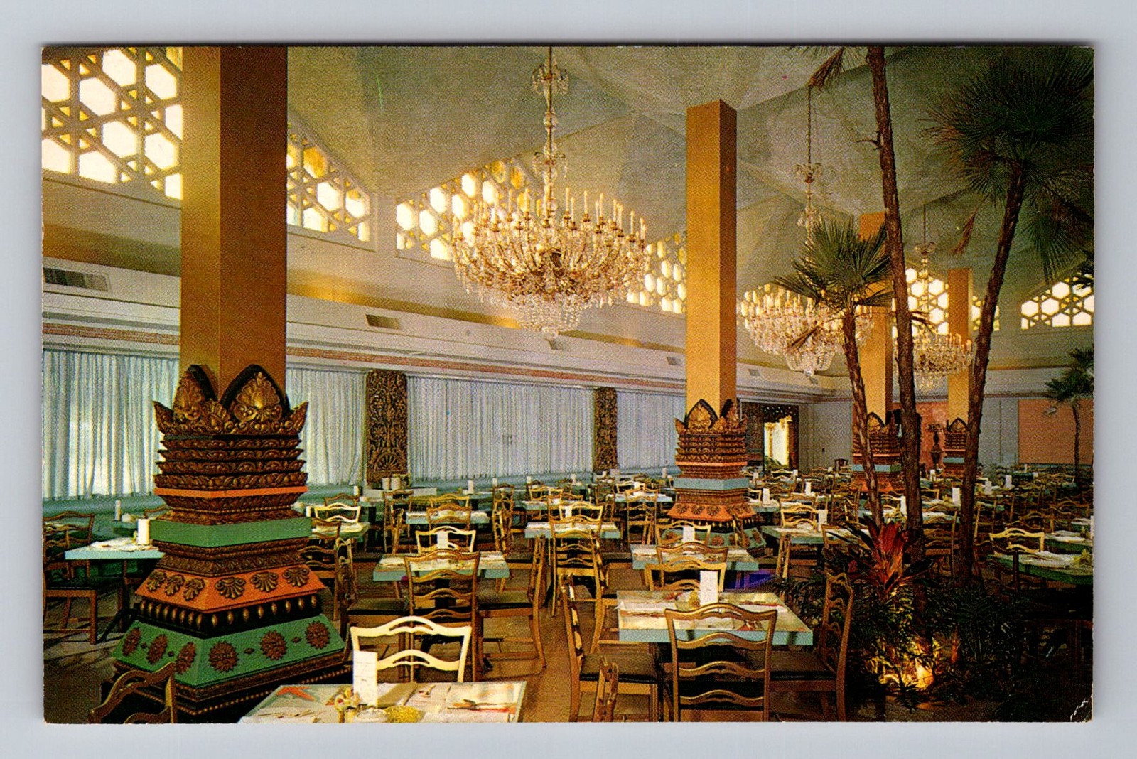 Riviera Beach FL-Florida, Creighton's International Restaurant, Vintage Postcard