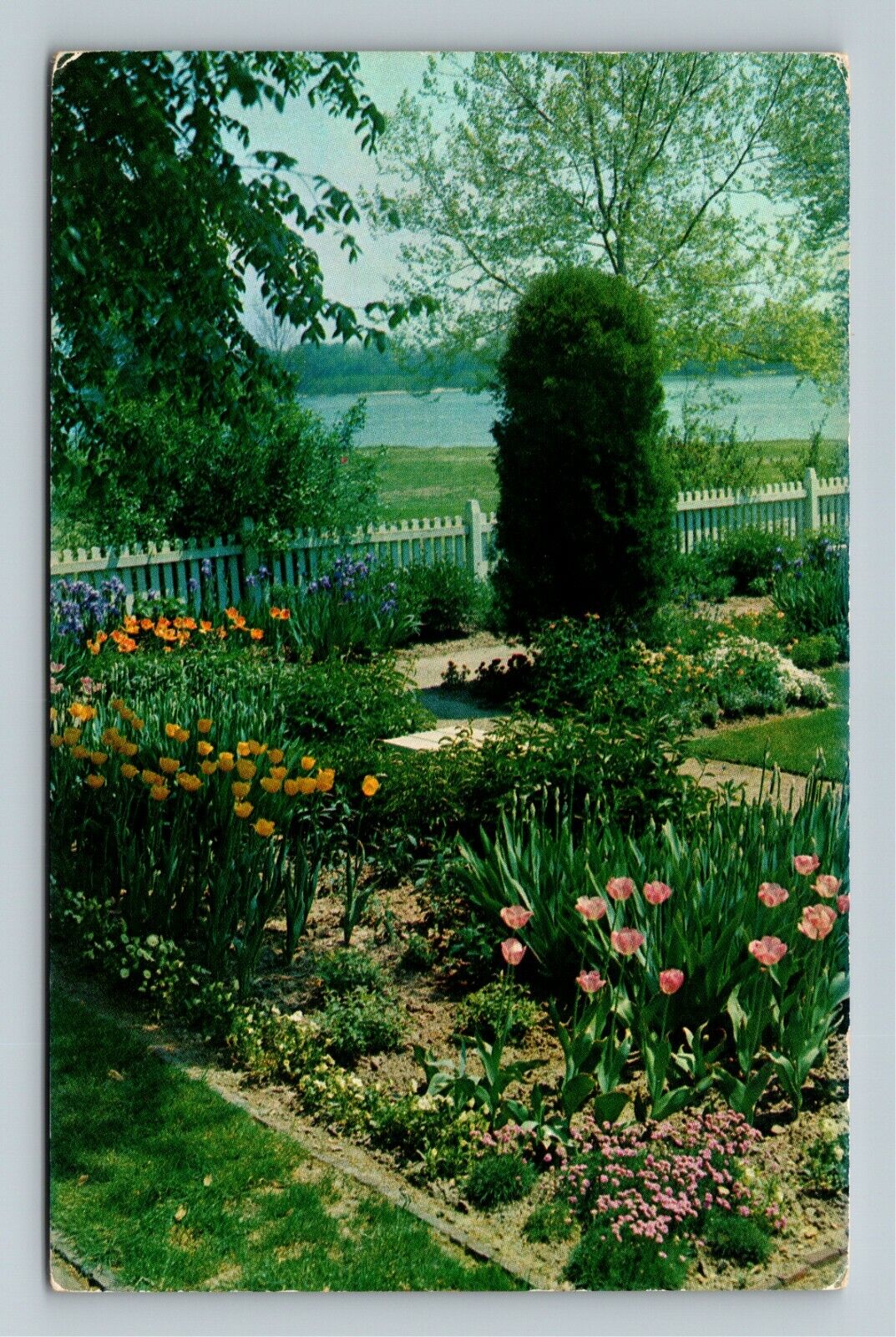 Philadelphia PA-Pennsylvania, Pennsbury Manor Garden, Vintage Postcard