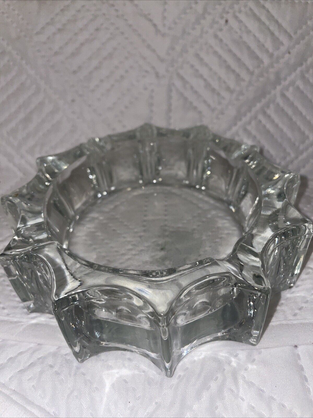 VINTAGE CLEAR  GLASS SUN STAR SHAPED 8.5