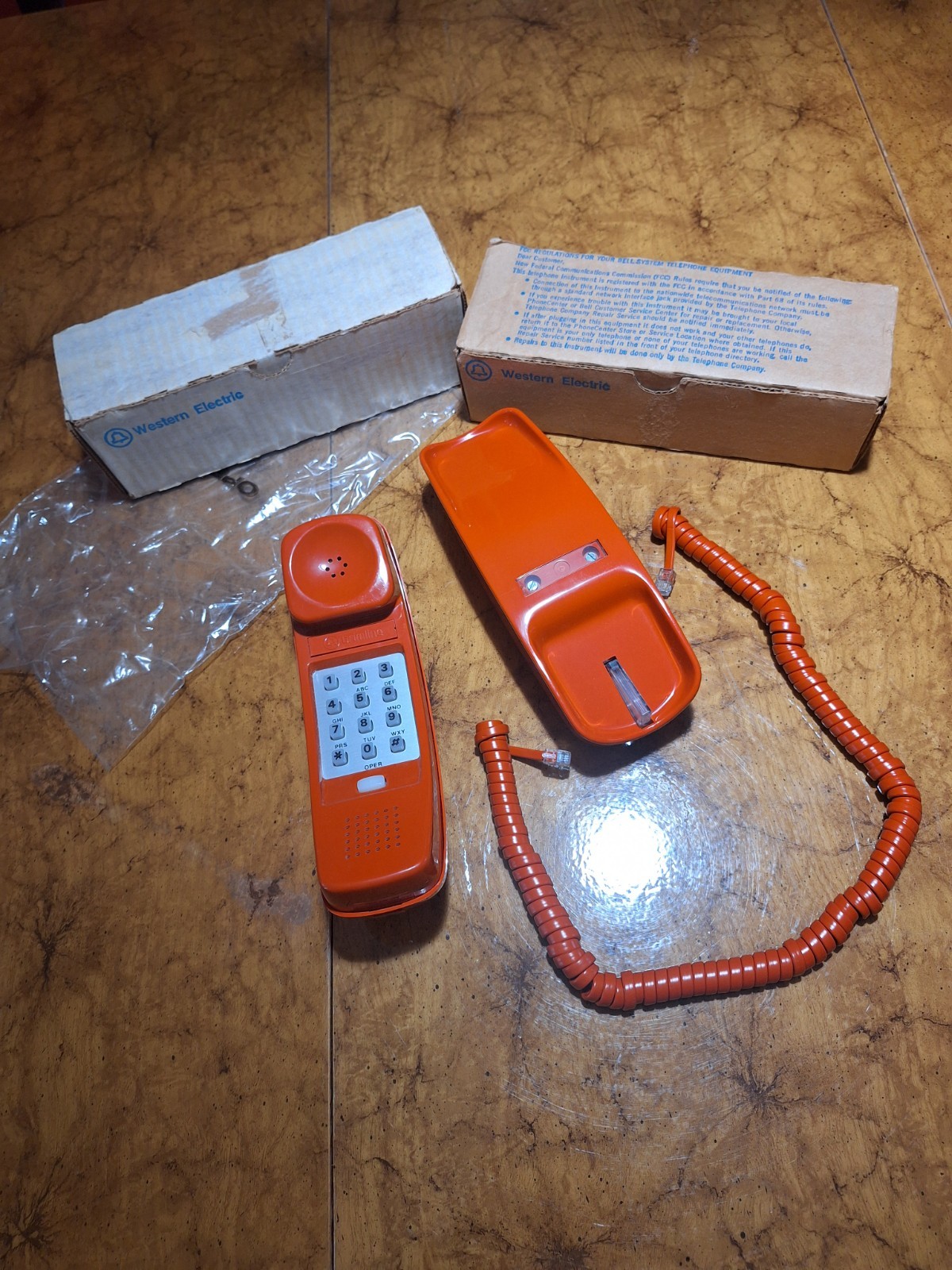 True VTG Mid-century 1960s 1970s DEADSTOCK Orange Trimline Phone & Boxes MCM