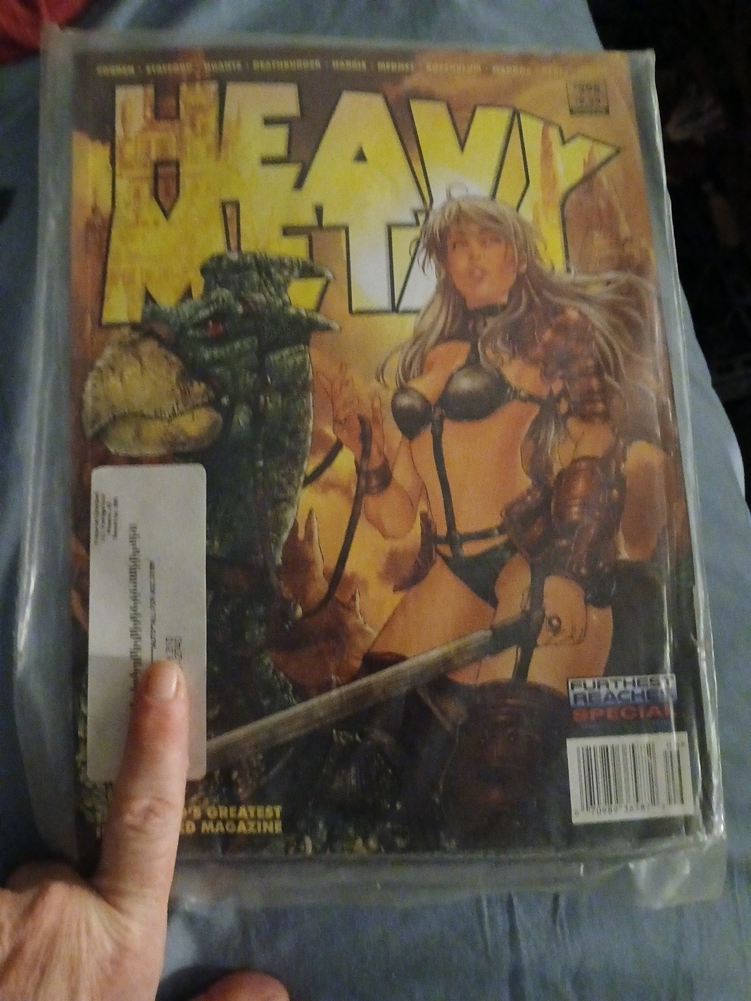 Heavy Metal magazine #298 (2020) Cover A Furthest Reaches Special
