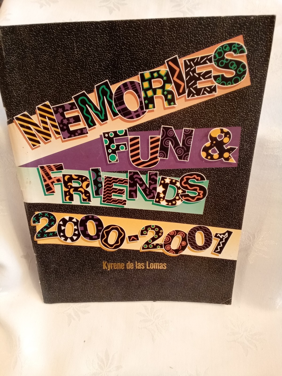 2000-2001  Elementary School yearbook, Phoenix Arizona