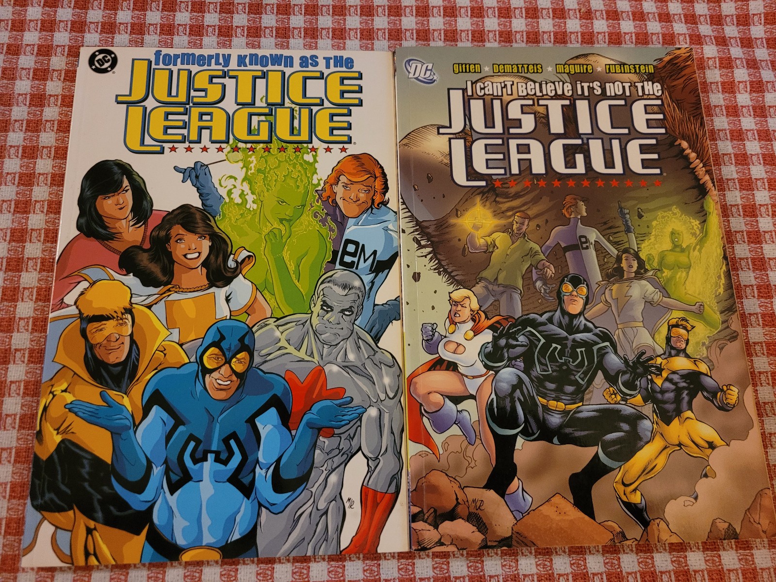Justice League: Formerly Known As The & I Can\'t Believe It\'s Not The TPB DC Set Justice League: Formerly Known As The & I Can\'t Believe It\'s Not The TPB DC Set