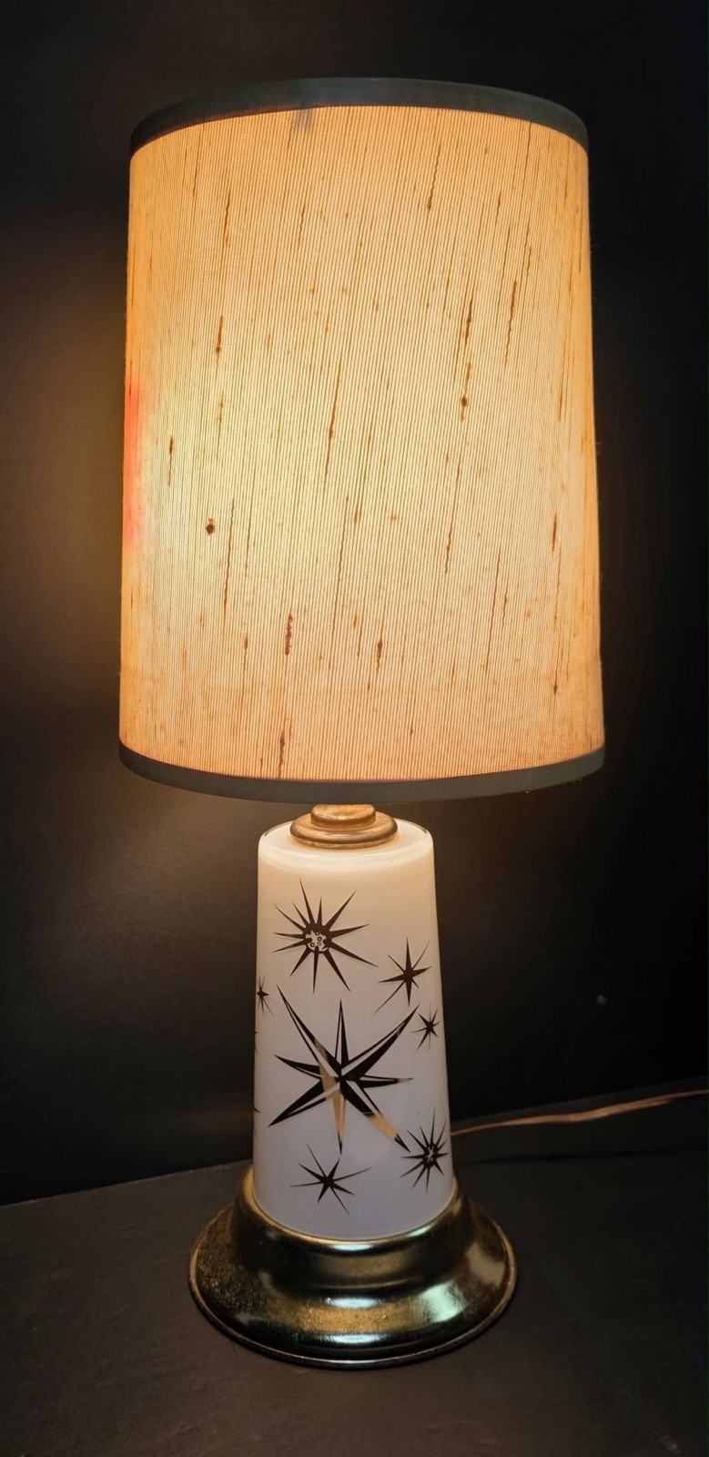 Vtg MCM Atomic Starburst Milk Glass Table Lamp Gold Brass Base Clip On Shade 