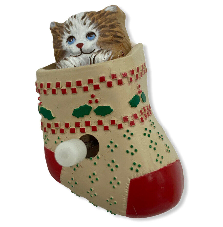 Hallmark 1990 Christmas Wind Up Kitten Peeking from Stocking Pin Brooch Vintage 