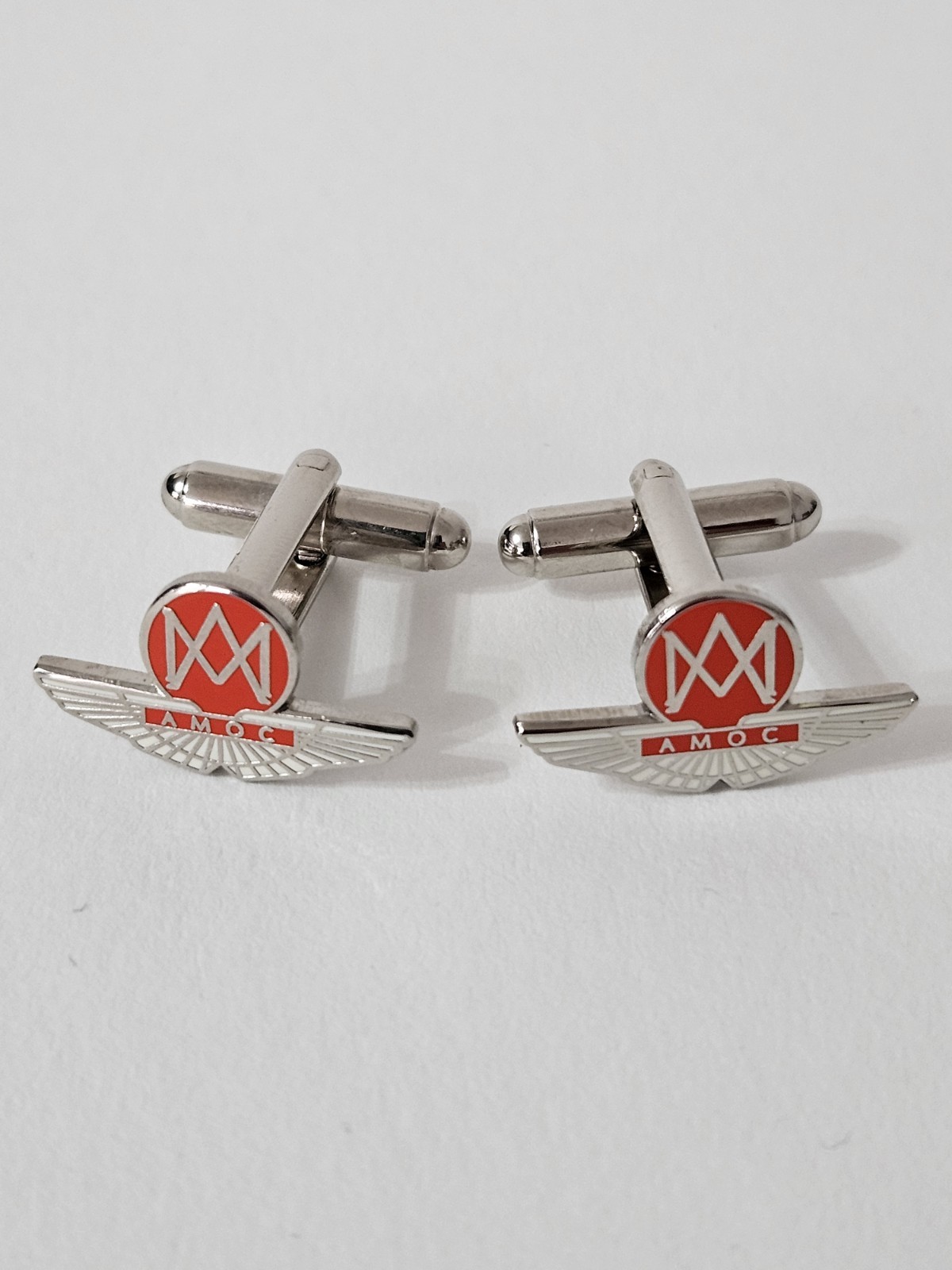 ANTIQUE ASTON MARTIN (A.M.O.C) OWNERS AND ENTHUSIASTS CLUB WINGED CUFFLINKS 