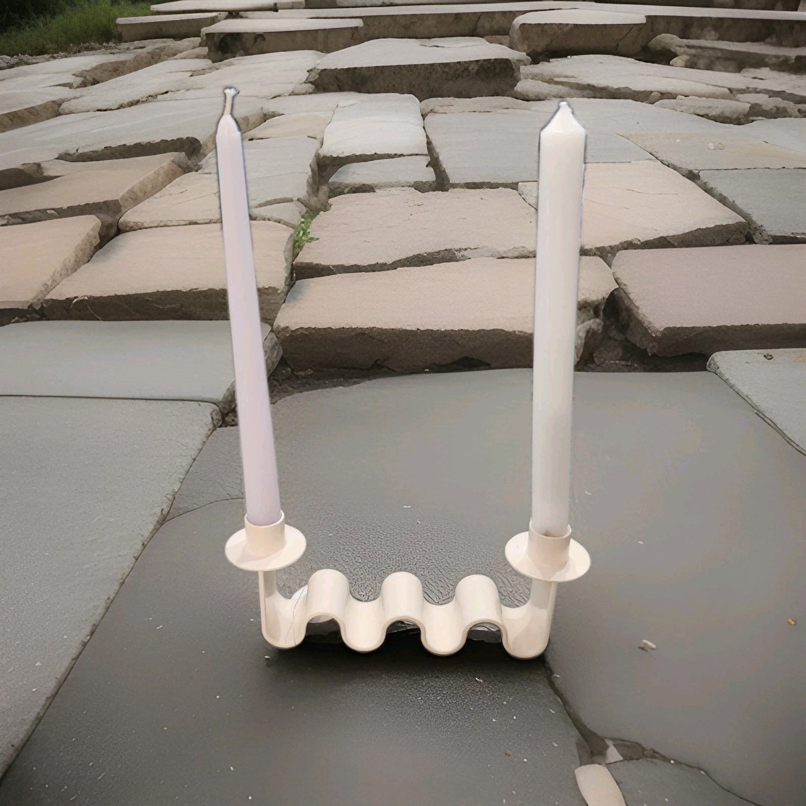 MESO Helen Wave Cream Metal Table Candle Holder 2 Tapers Wavy Design NIB MESO Helen Wave Cream Metal Table Candle Holder 2 Tapers Wavy Design NIB