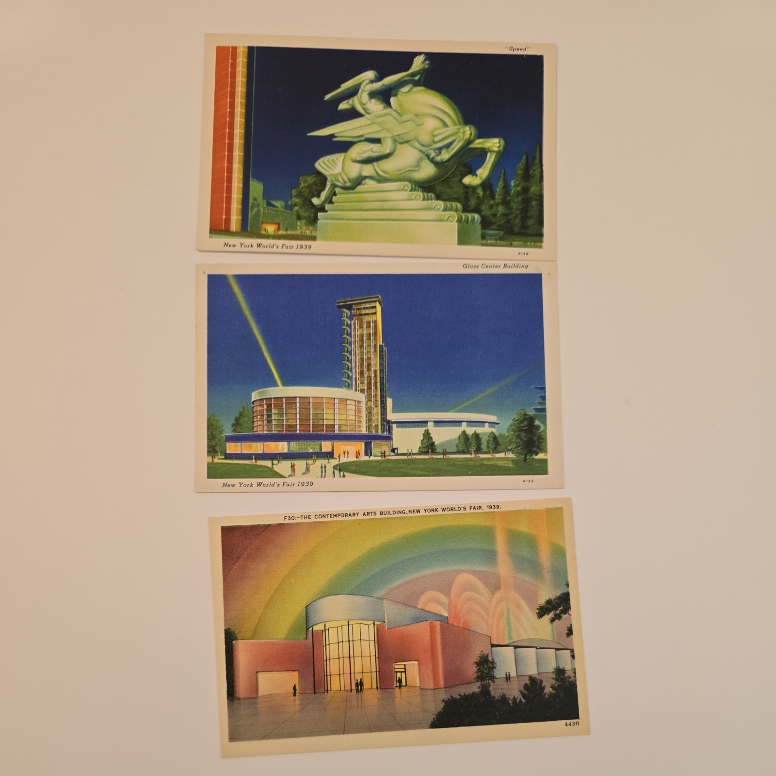 Chicago World\'s Fair 1933 Electrical Building Murals 3 Postcards (L-L011)