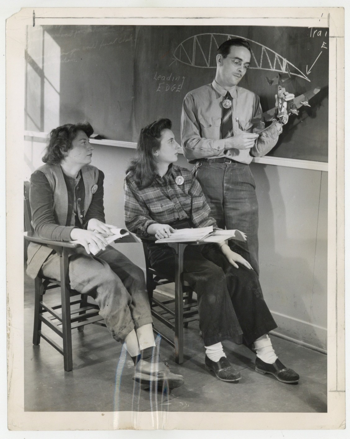 Female Aviation Pioneers 1943 Women's Pilot Training US Army WWII Photo J15538