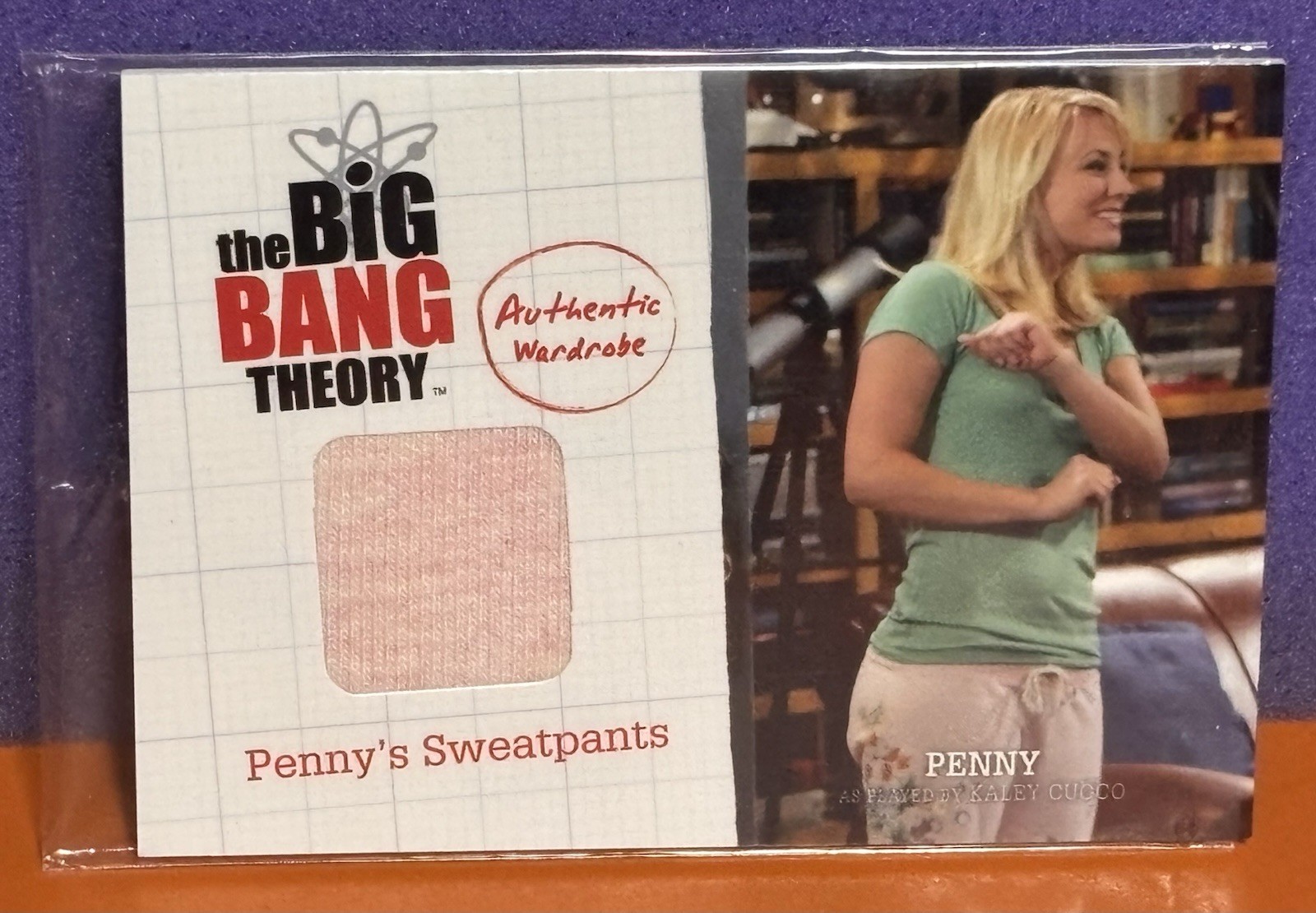 2012 CRYPTOZOIC “BIG BANG THEORY” WARDROBE Card M16- PENNY’s SWEATPANTS = NICE
