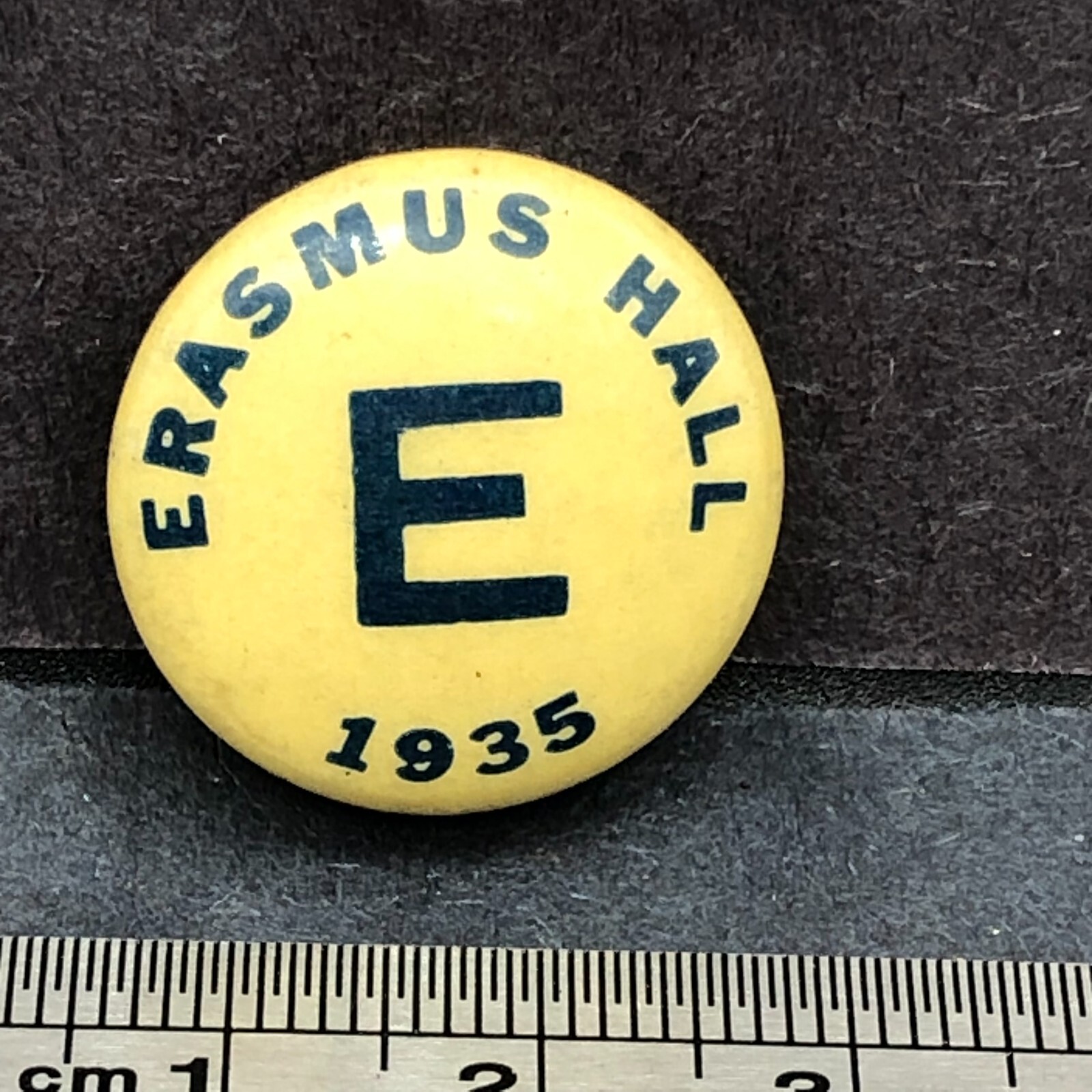 Vintage 1935 Erasmus Hall E School Brooklyn New York Pin Pinback Button EX