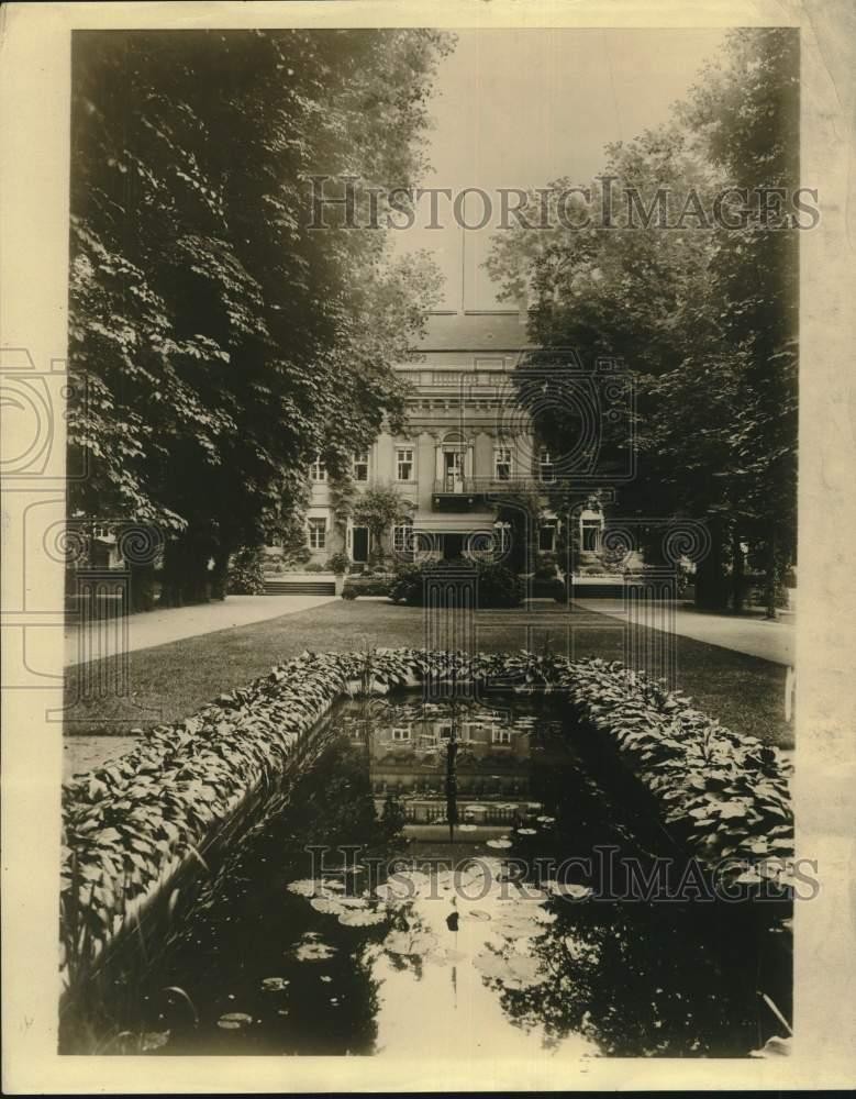 1929 Press Photo Palace of Berlin, Germany's President Von Hindenburg