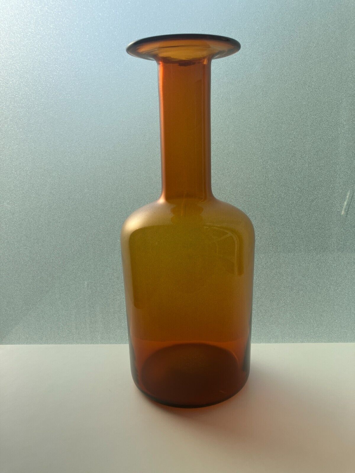 Holmegaard Gulvvase amber glass vase by Otto Brauer, Mid-Century Modern