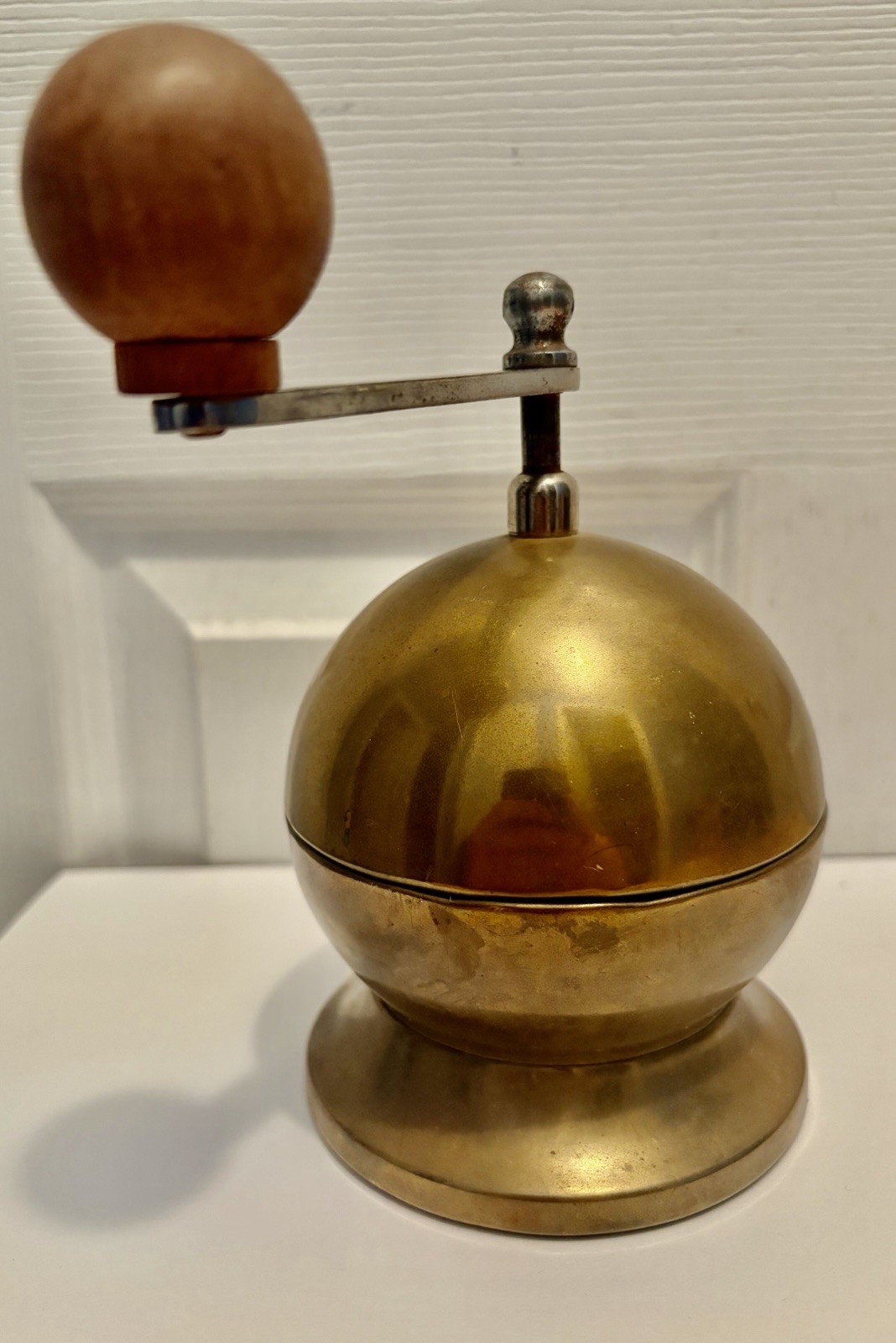 Vintage MCM Tre Spade Italy Italian Atomic Age Sphere Brass Coffee Grinder