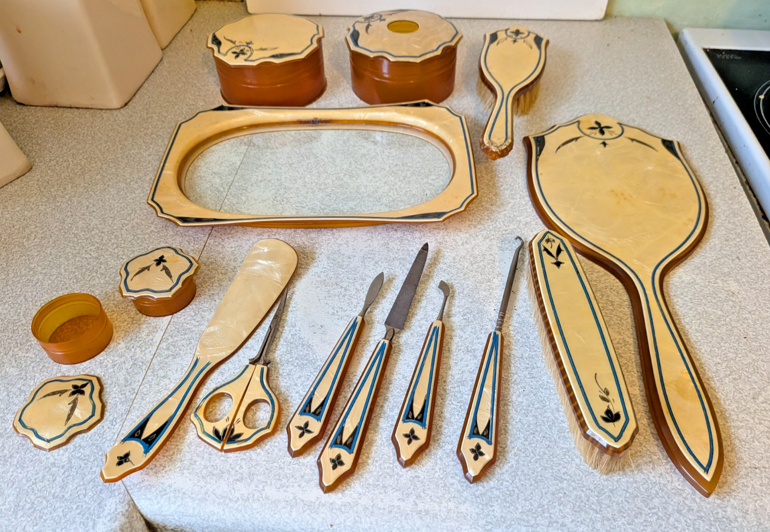 LOVELY VINTAGE SET OF BAKELITE / CELLULOID VANITY SET MIRROR TRAY ETC
