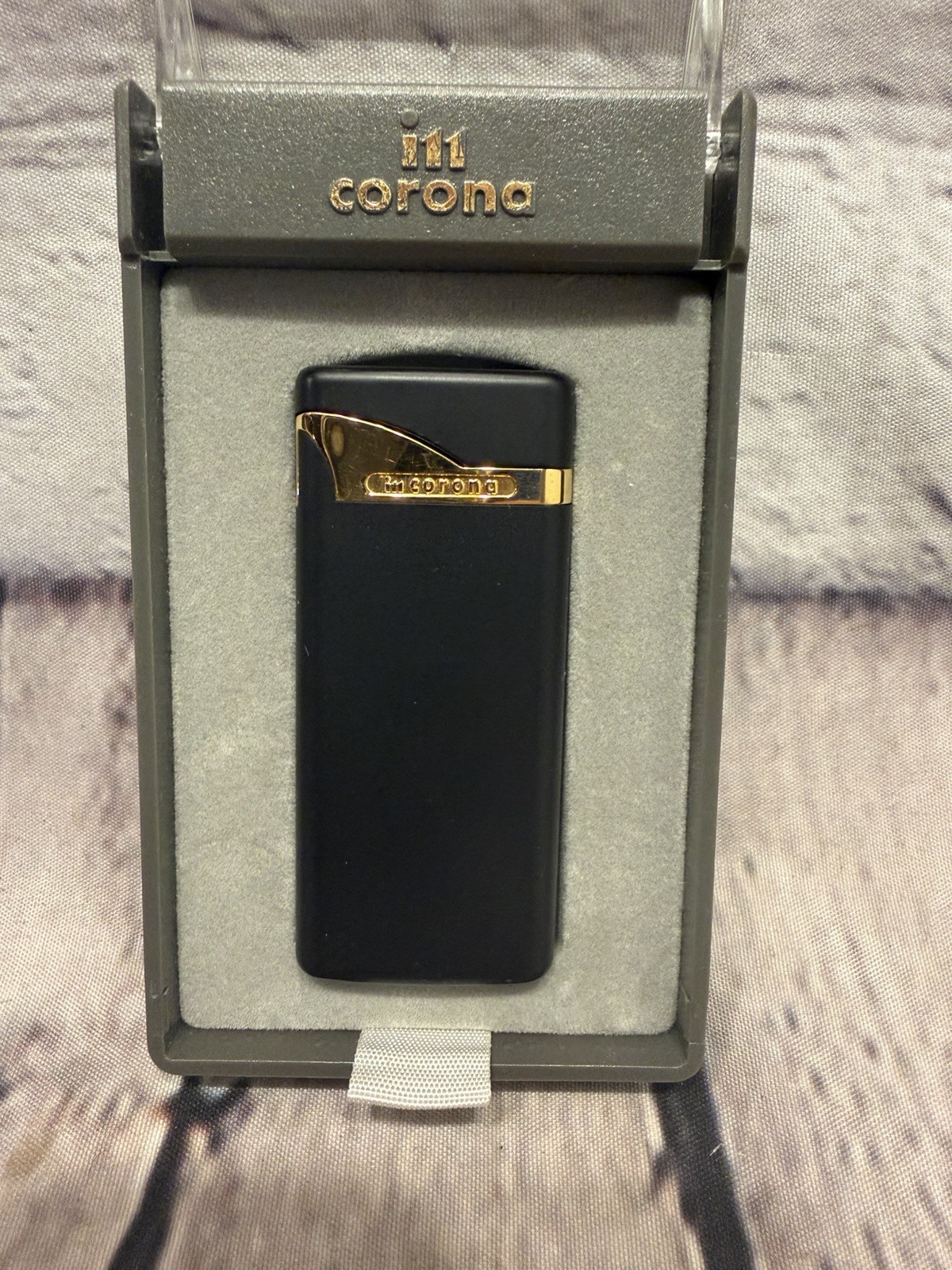 Vintage Im Corona Lighter Matt Black Gold Japan