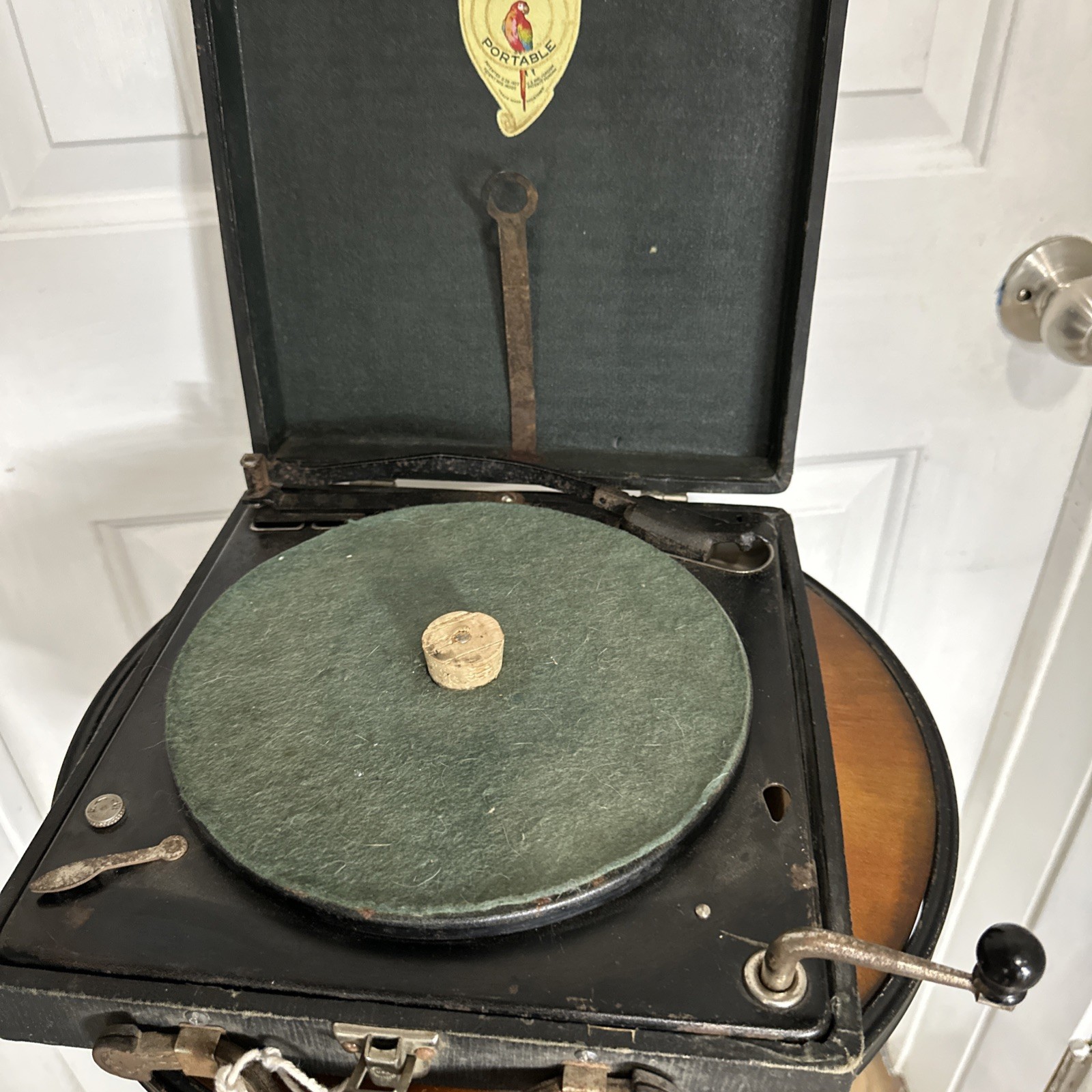 Antique 1922 Polly Portable Phonograph, Co Inc Phonograph #1722 Lightweight RARE Antique 1922 Polly Portable Phonograph, Co Inc Phonograph #1722 Lightweight RARE