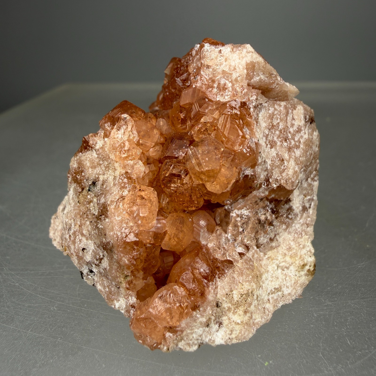 Nice Gemmy Grossular Garnet Xls: Jeffrey Mine, Val-des-Sources, Québec, Canada Nice Gemmy Grossular Garnet Xls: Jeffrey Mine, Val-des-Sources, Québec, Canada