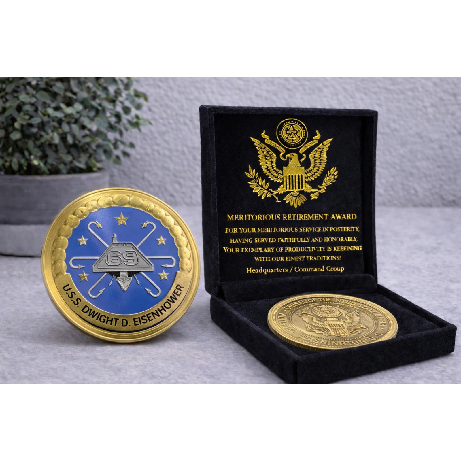 US NAVY - USS DWIGHT D. EISENHOWER - CVN-69 Challenge Coin w/ Retirement Award