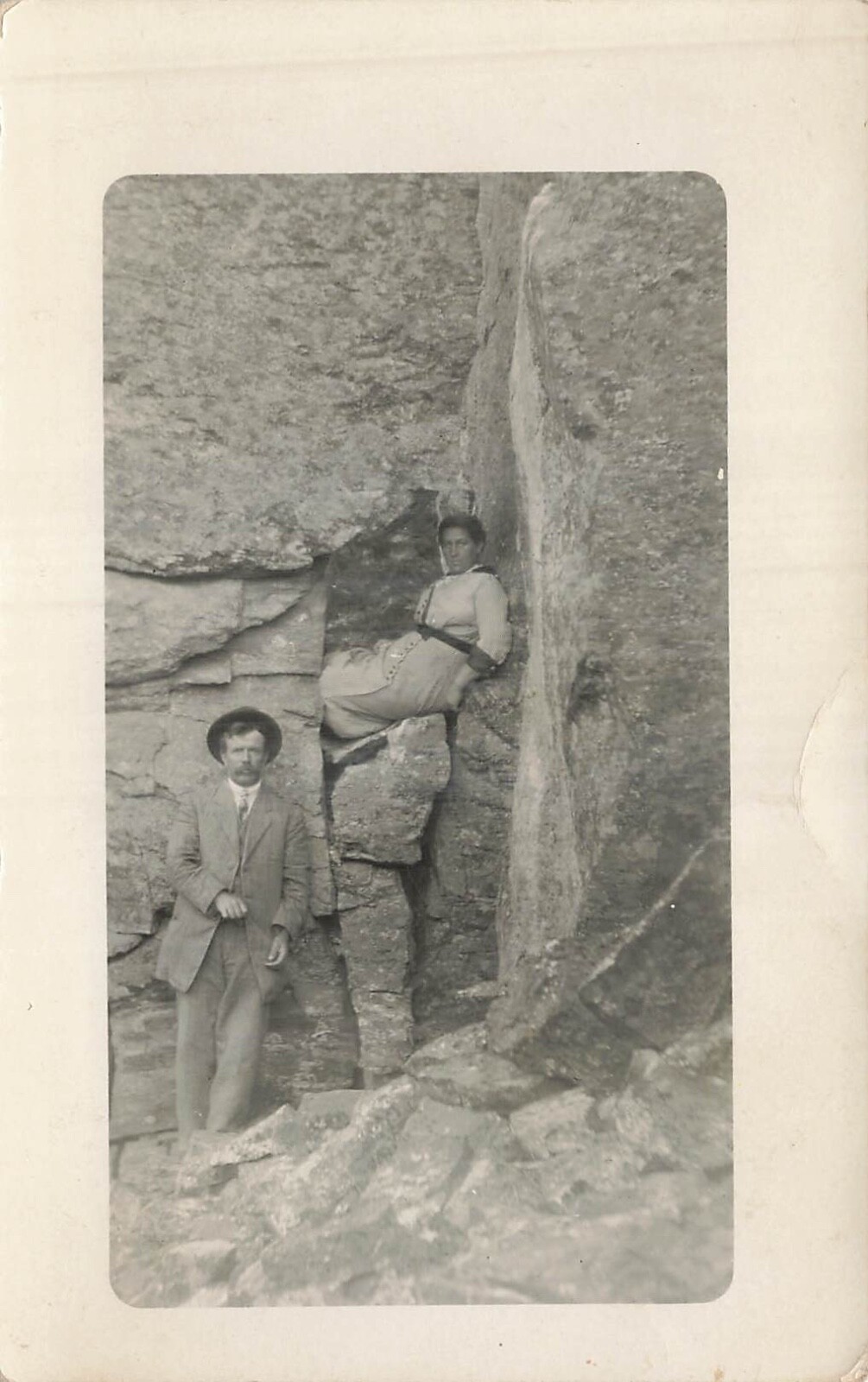 RPPC Real Photo Postcard Mollie / Mollie & Ray Perry natural rock structure