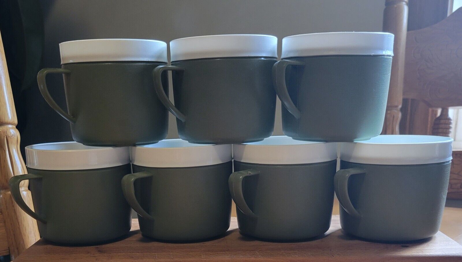 Vtg Royal Satin Therm-O-Ware Avocado Olive Green Handle Mug Set Of 7 Insulated 