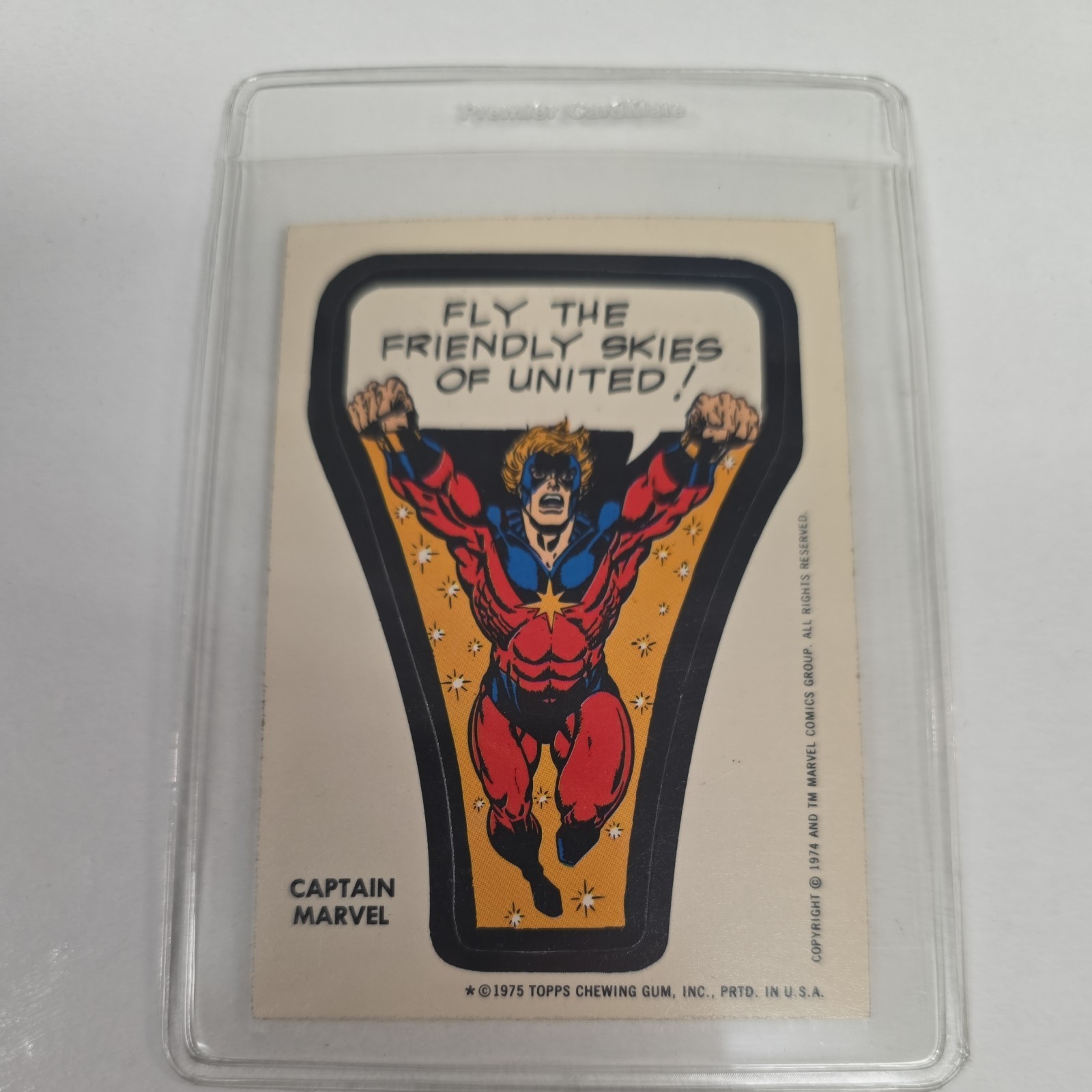 1975 Topps Marvel Comic Book Heroes Stickers - Captain Marvel (NM)