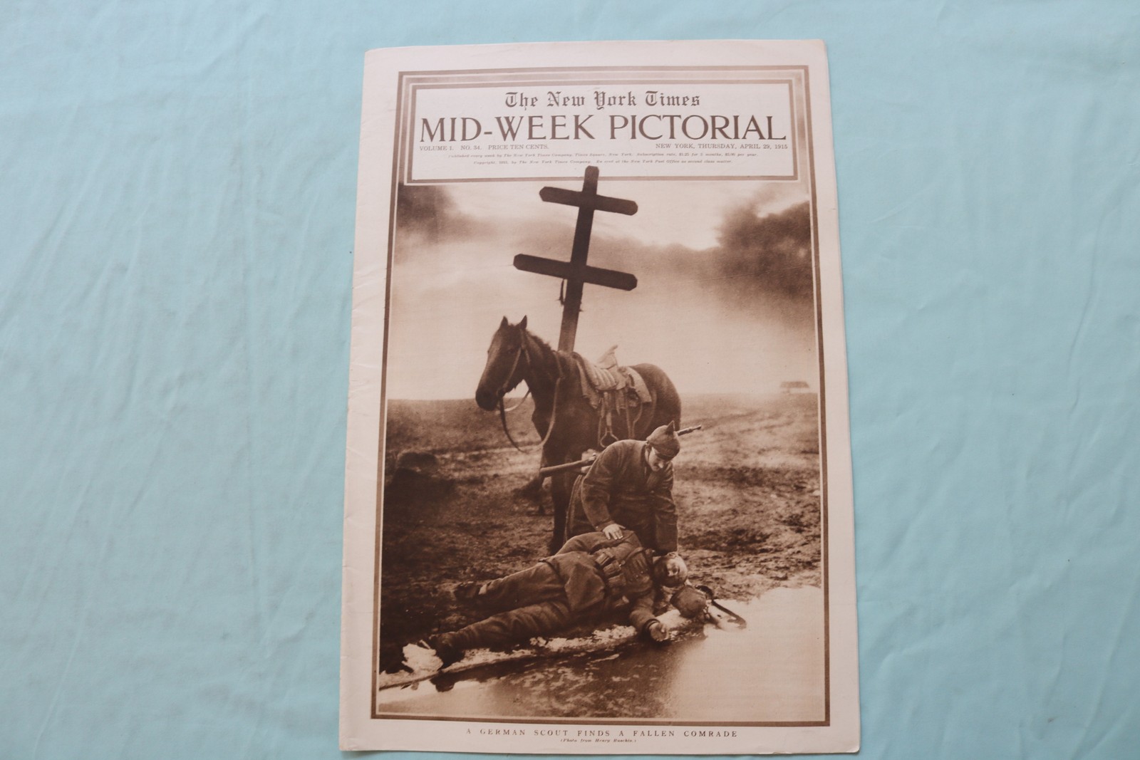 1915 APRIL 29 NEW YORK TIMES MID-WEEK PICTORIAL -GERMAN SCOUT & COMRADE- NP 9136 1915 APRIL 29 NEW YORK TIMES MID-WEEK PICTORIAL -GERMAN SCOUT & COMRADE- NP 9136