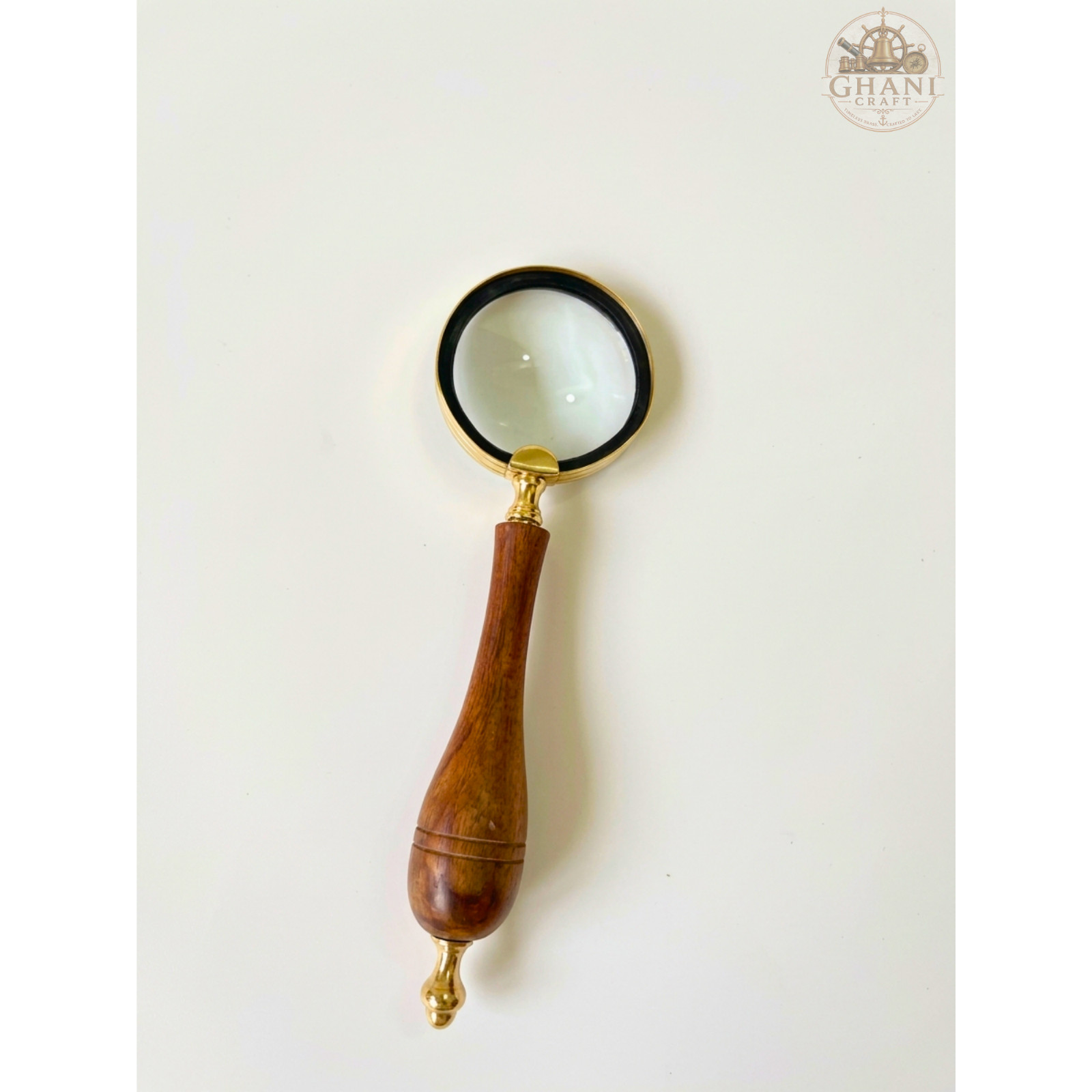 Vintage Style Brass  Wooden Magnifying Glass  Classic Reading & Desk Decor