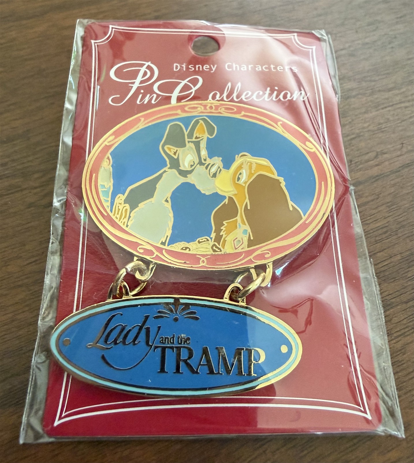 Japan Exclusive Disney SWEET KISS Pin Collection - LADY & TRAMP LE10000 PP5450